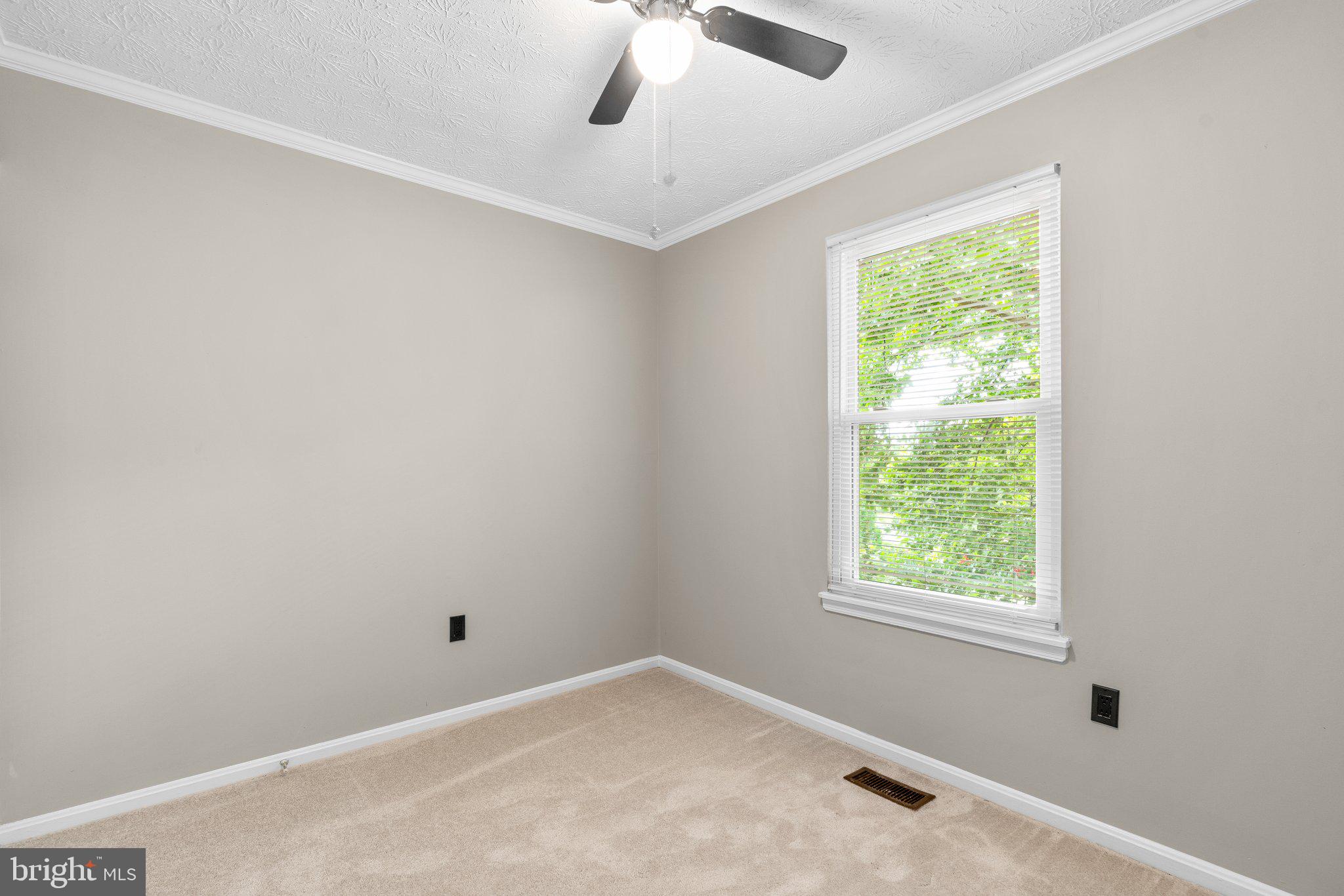 GUNNERS LAKE VILLAGE - Residential