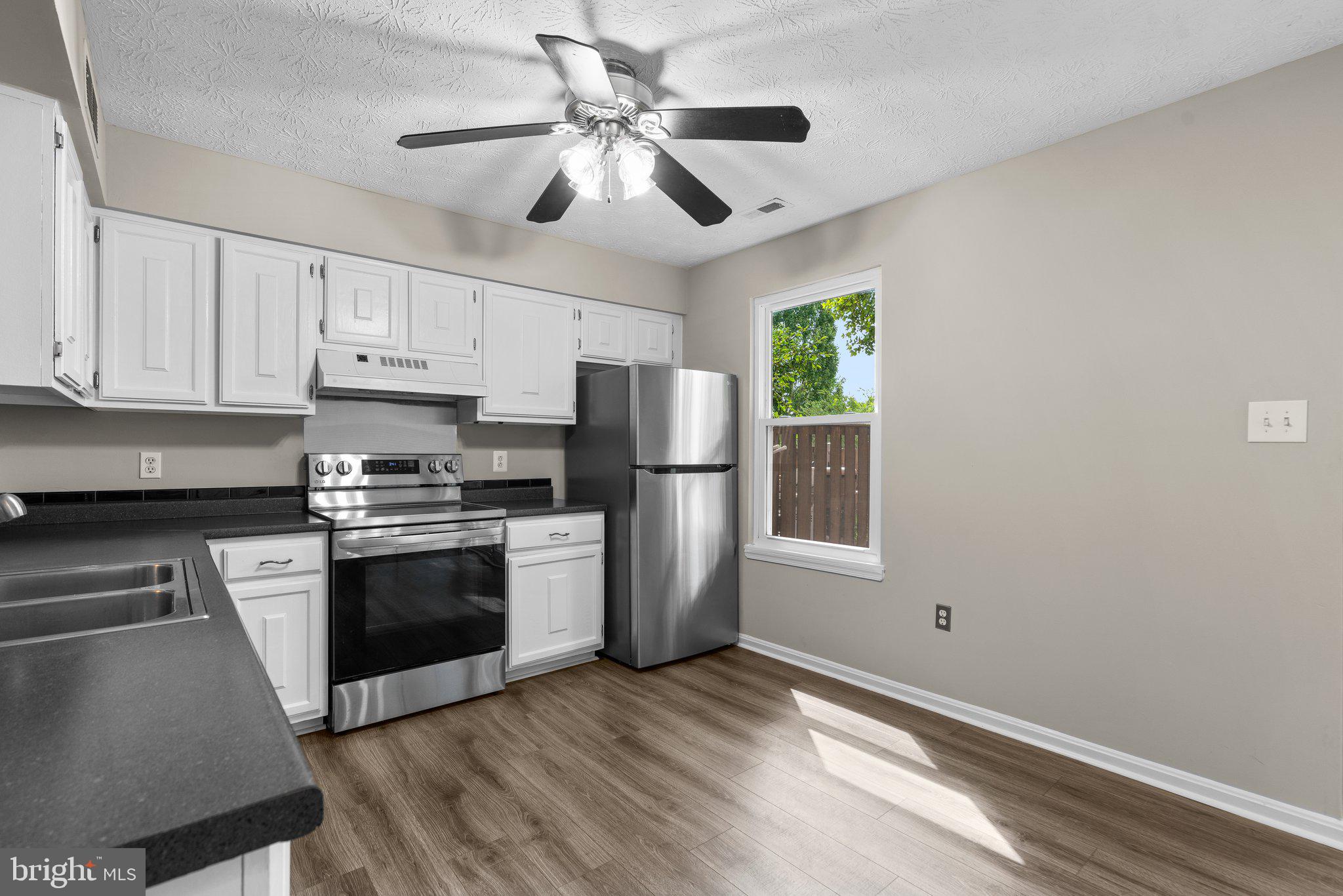 GUNNERS LAKE VILLAGE - Residential