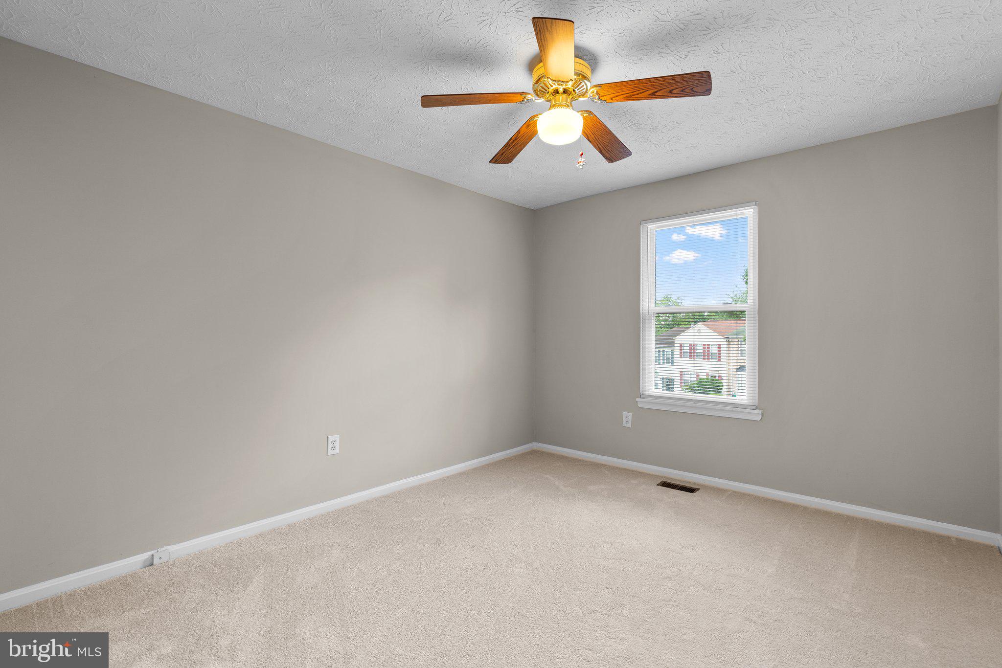 GUNNERS LAKE VILLAGE - Residential