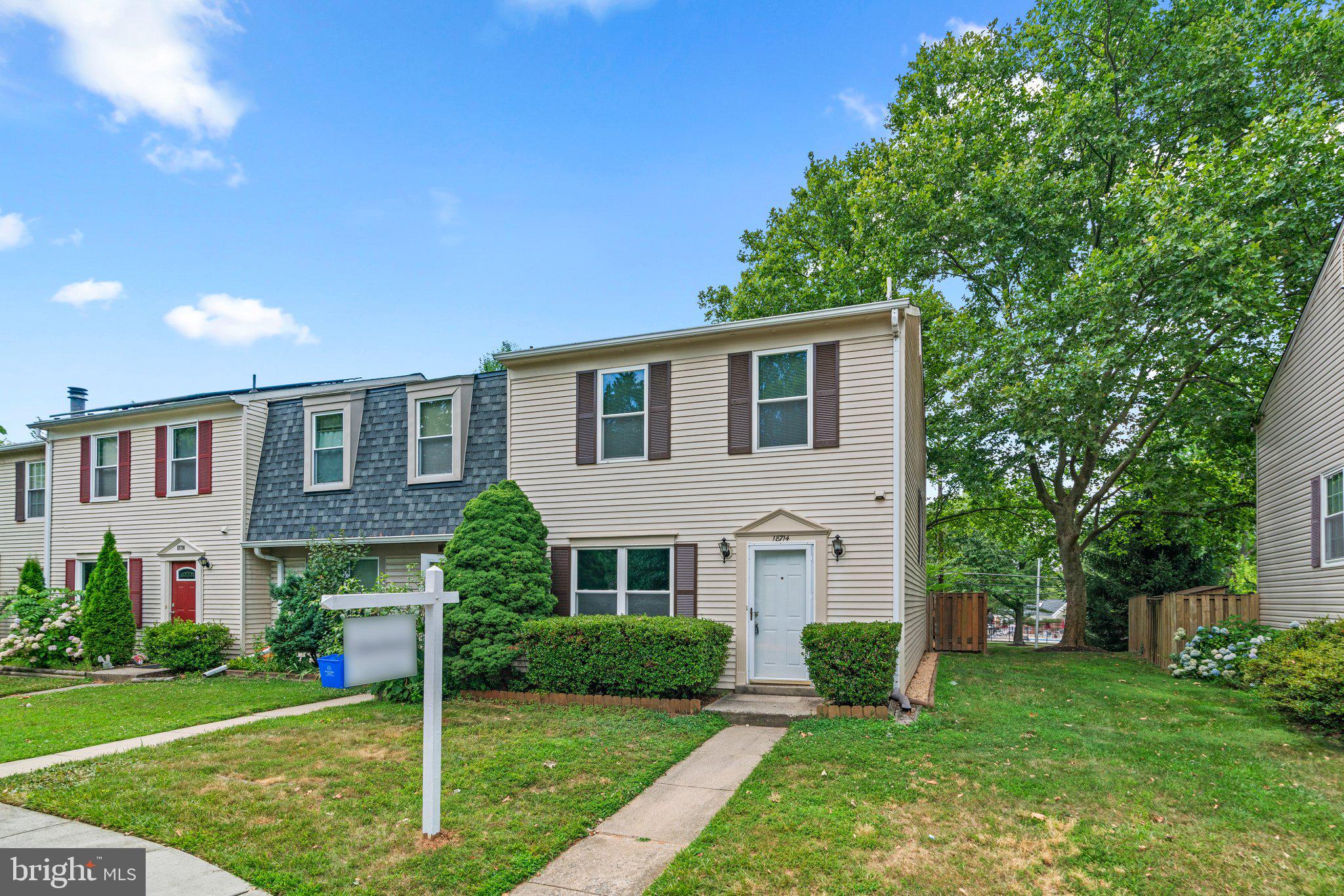 GUNNERS LAKE VILLAGE - Residential