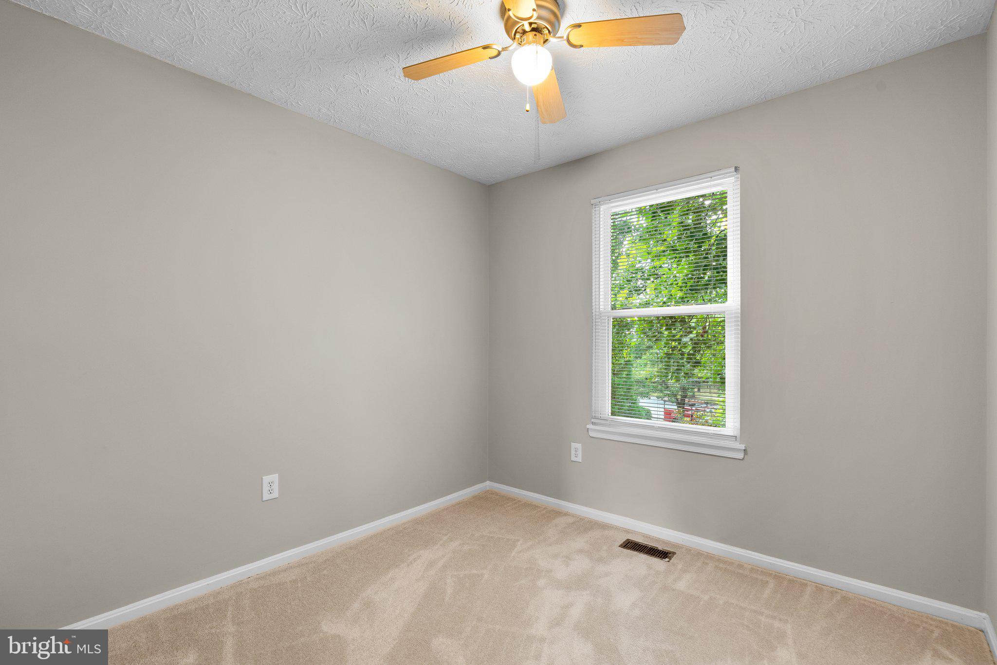 GUNNERS LAKE VILLAGE - Residential