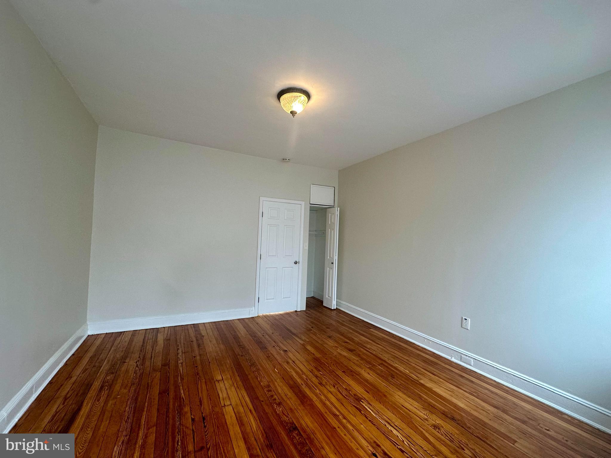 WOODBROOK - Residential