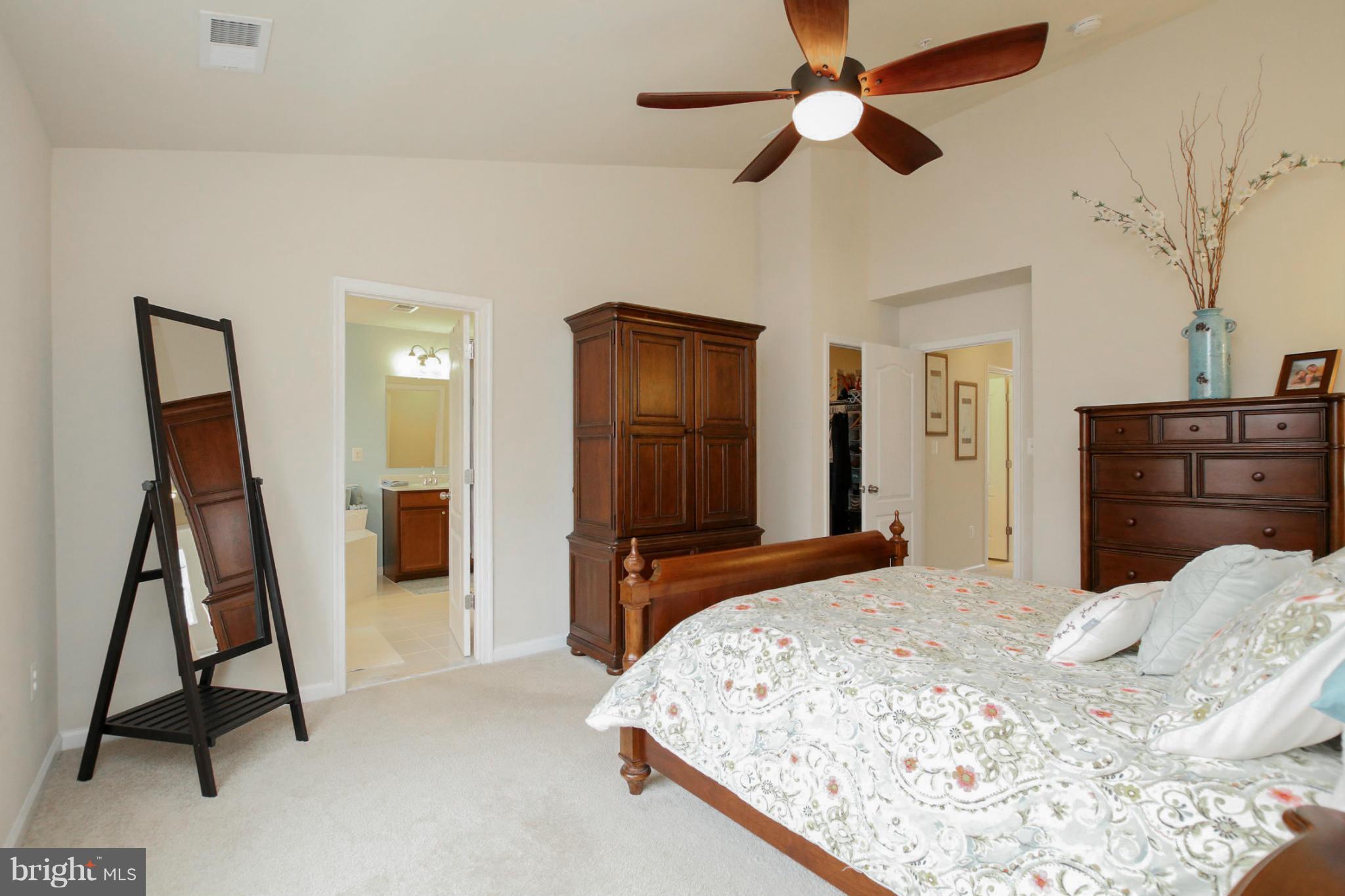 FIELDSTONE FARM - Residential