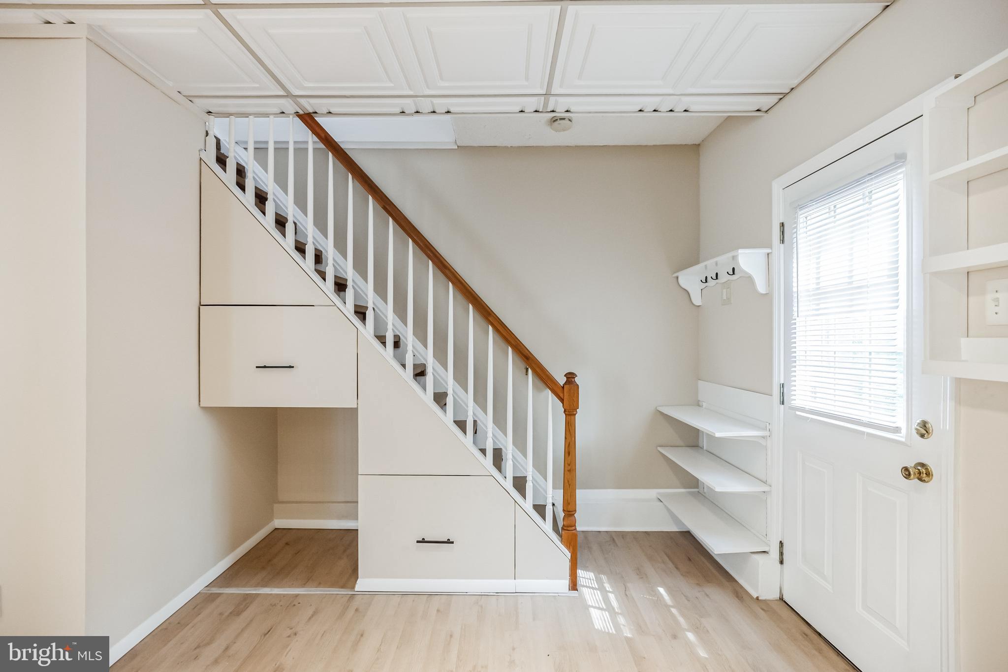 ARDSLEY - Residential Lease