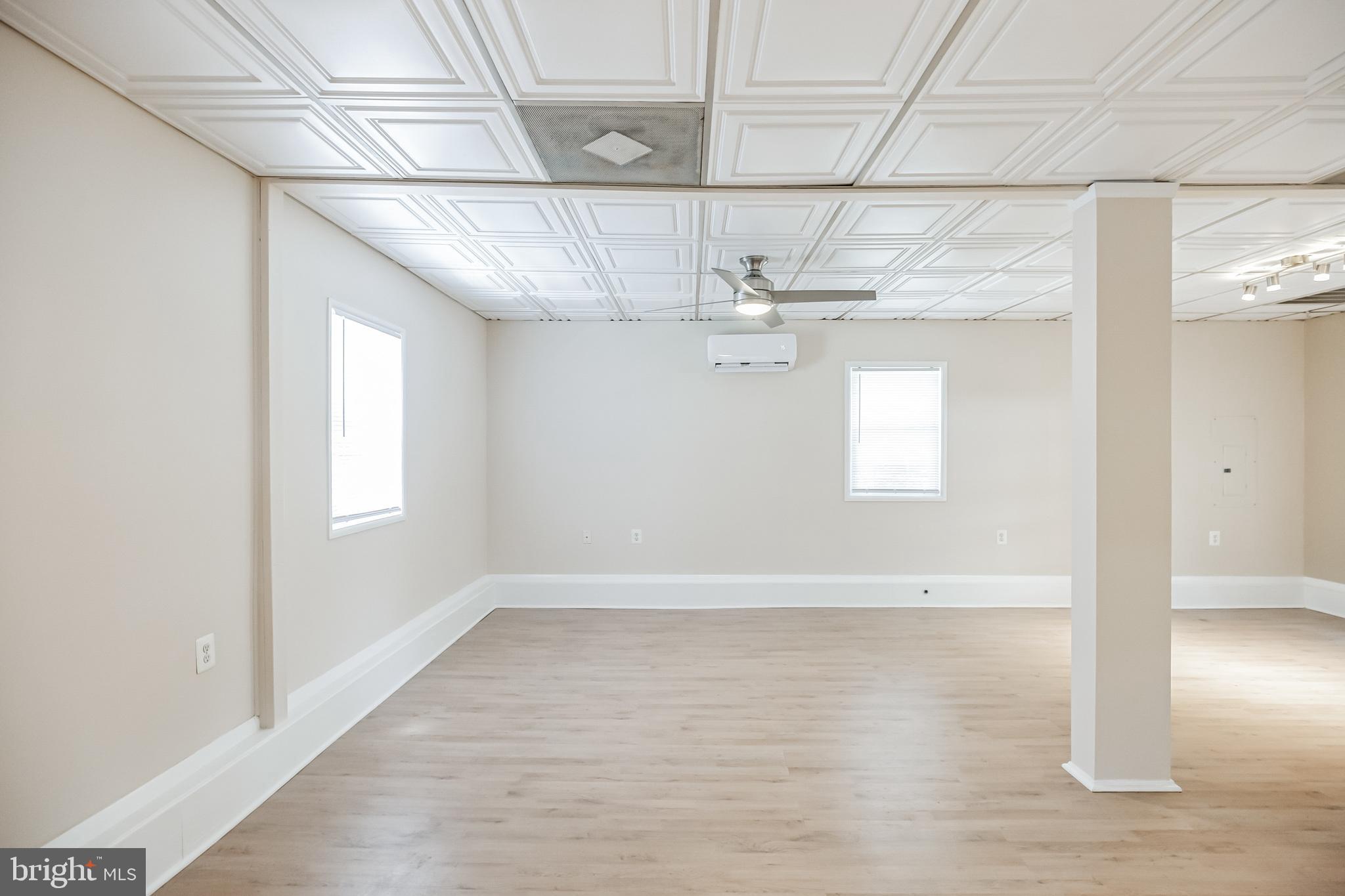 ARDSLEY - Residential Lease