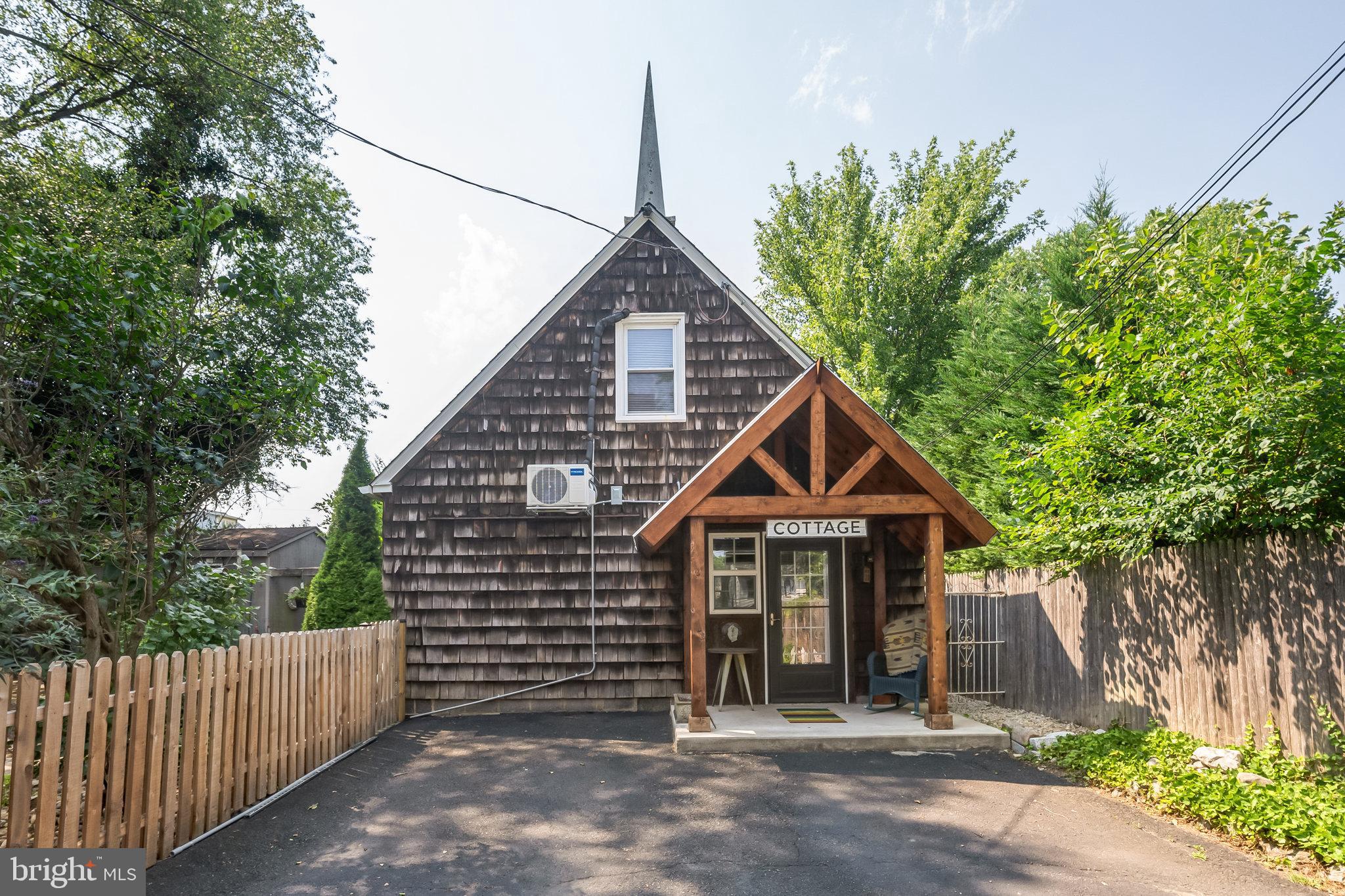 ARDSLEY - Residential Lease