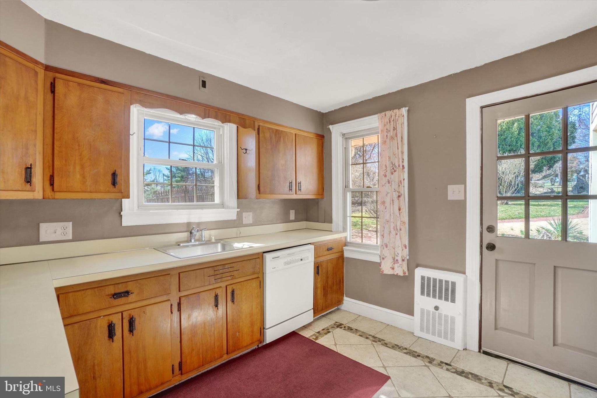 SPRINGETTSBURY - Residential