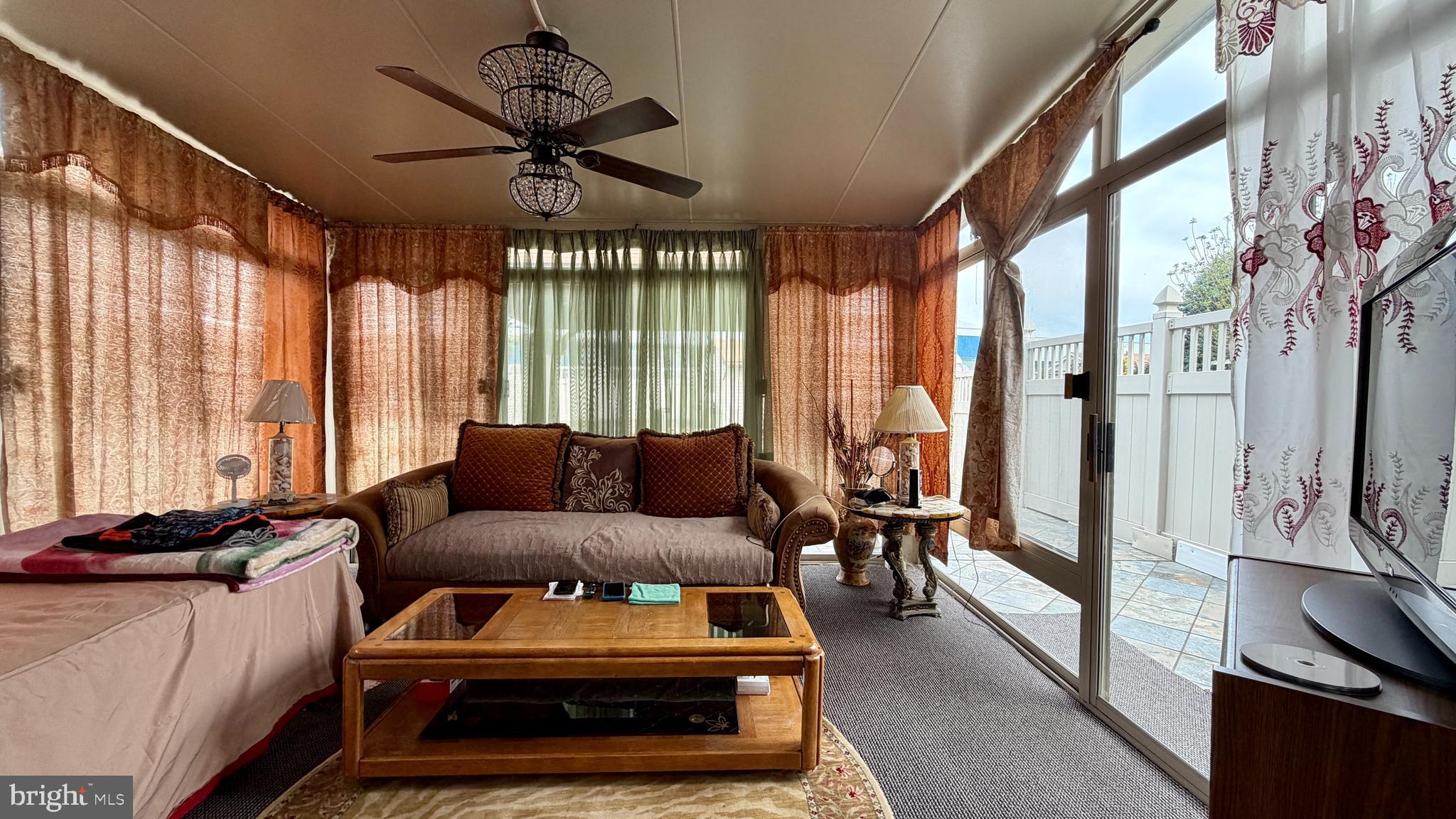 BUSTLETON - Residential