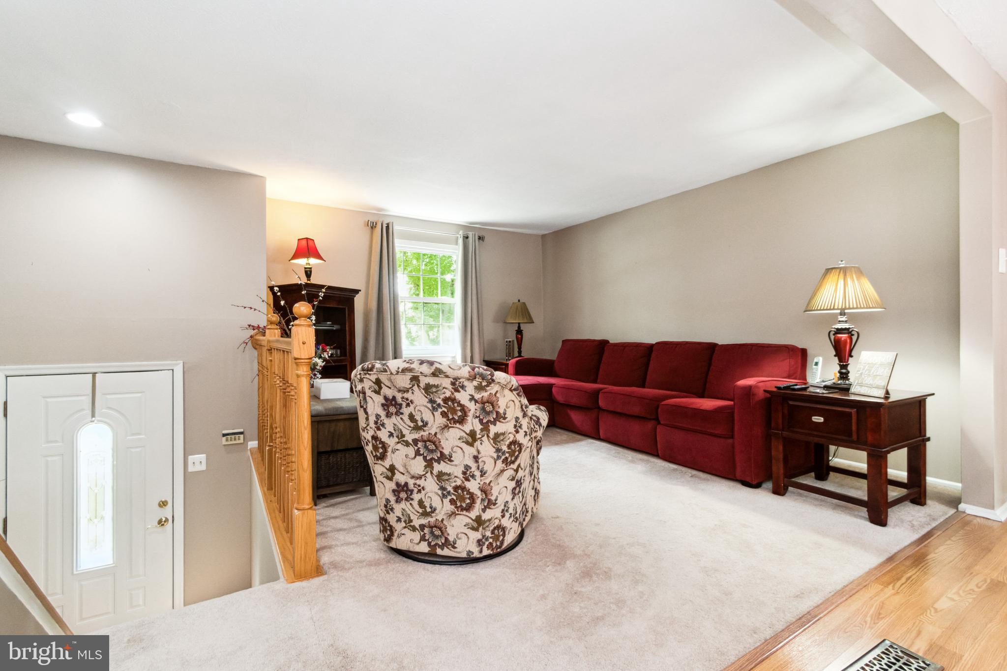 SHANNON SQUARE - Residential