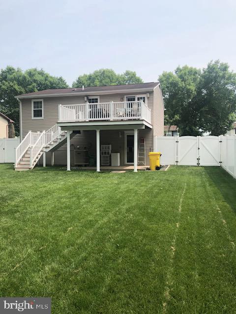 SHANNON SQUARE - Residential