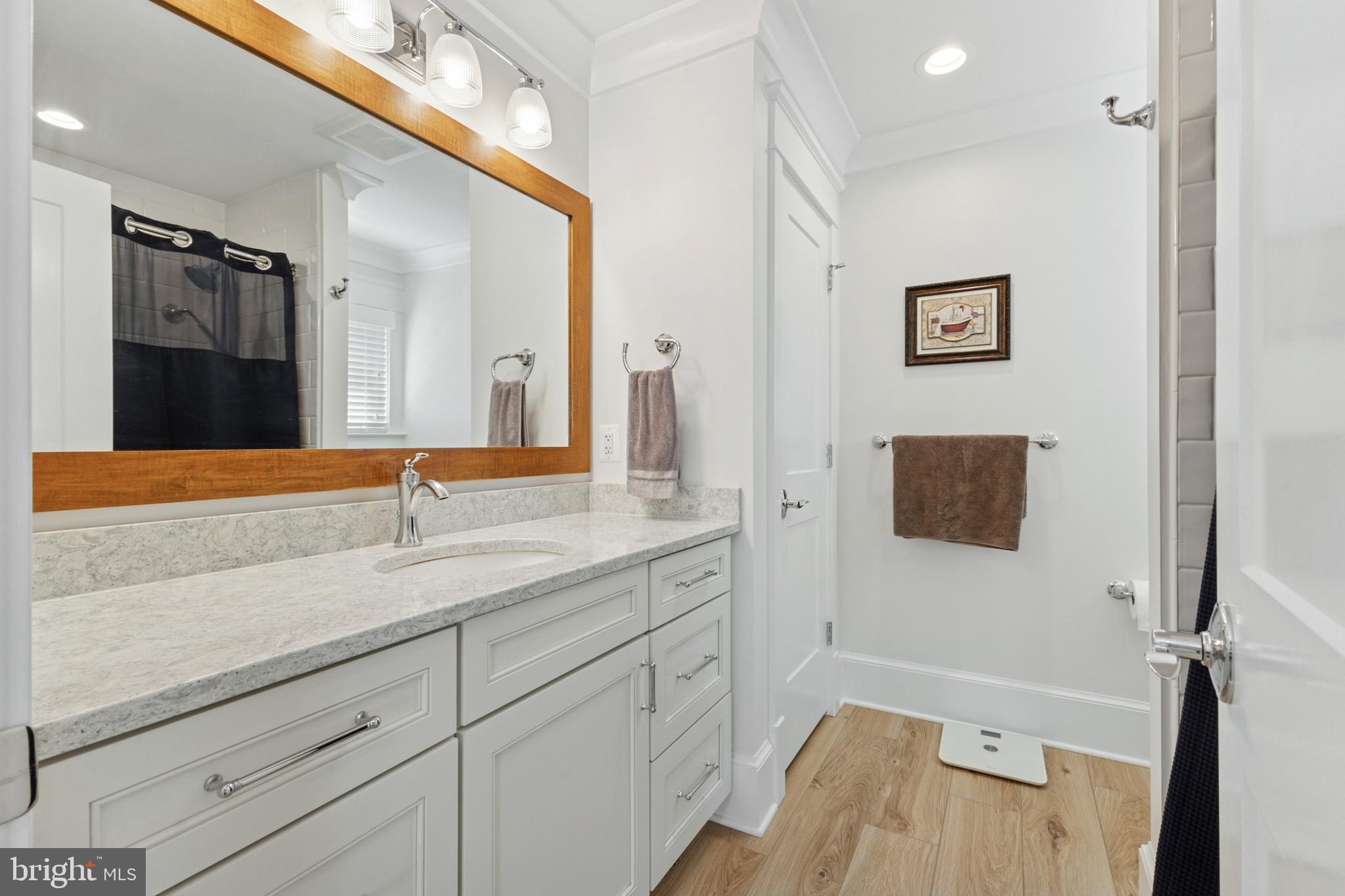 FAWN LAKE - Residential