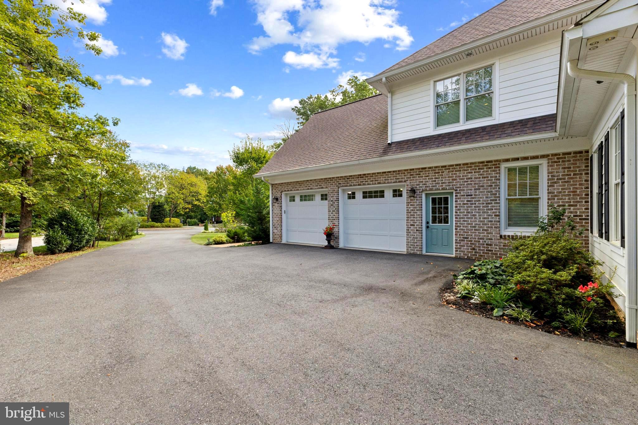 FAWN LAKE - Residential