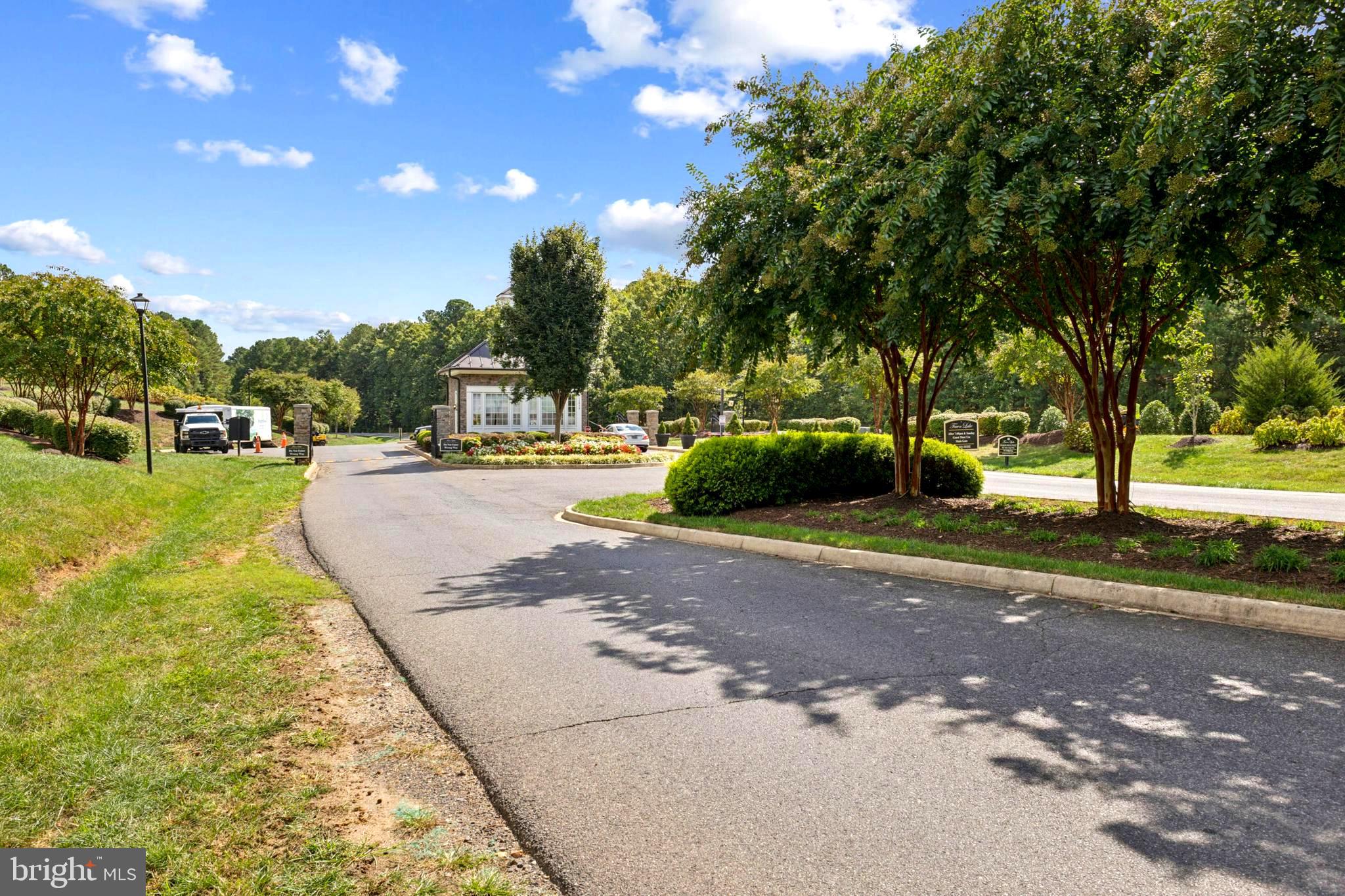 FAWN LAKE - Residential
