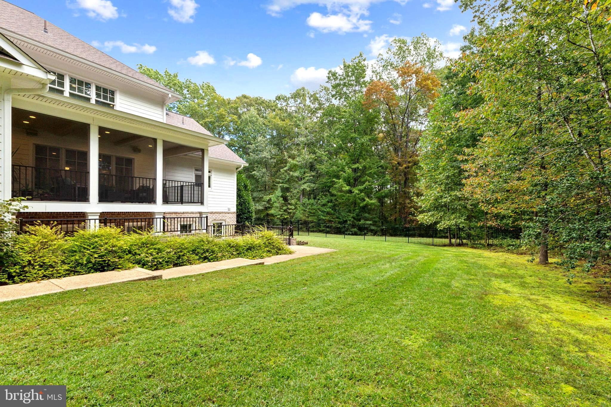 FAWN LAKE - Residential