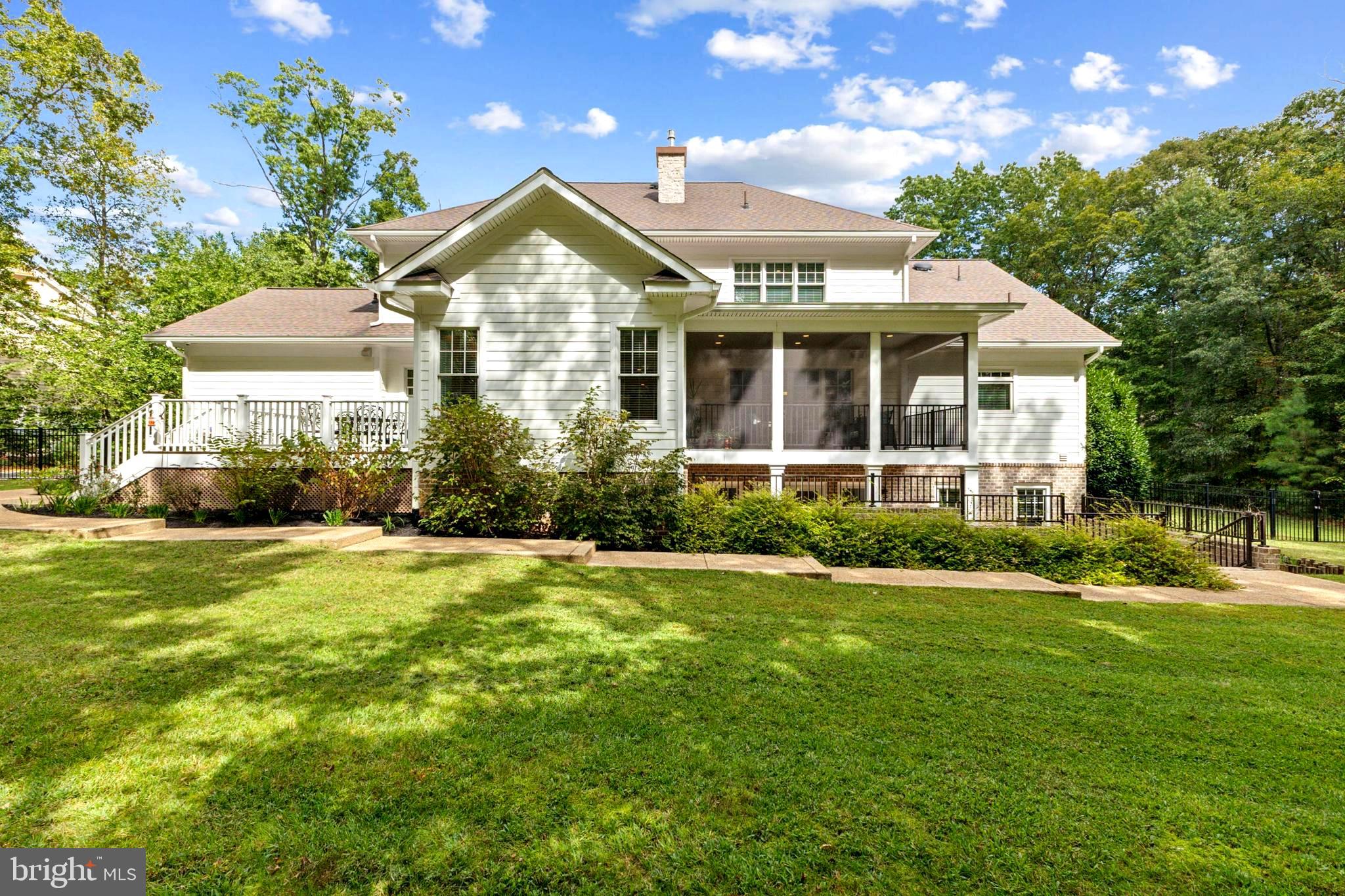 FAWN LAKE - Residential
