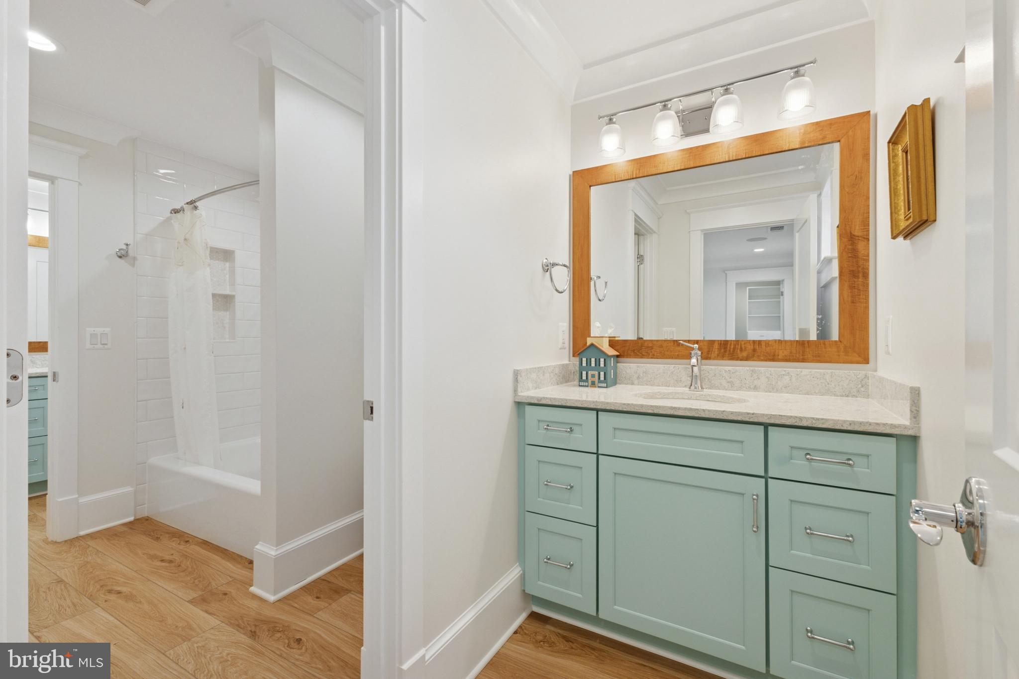 FAWN LAKE - Residential