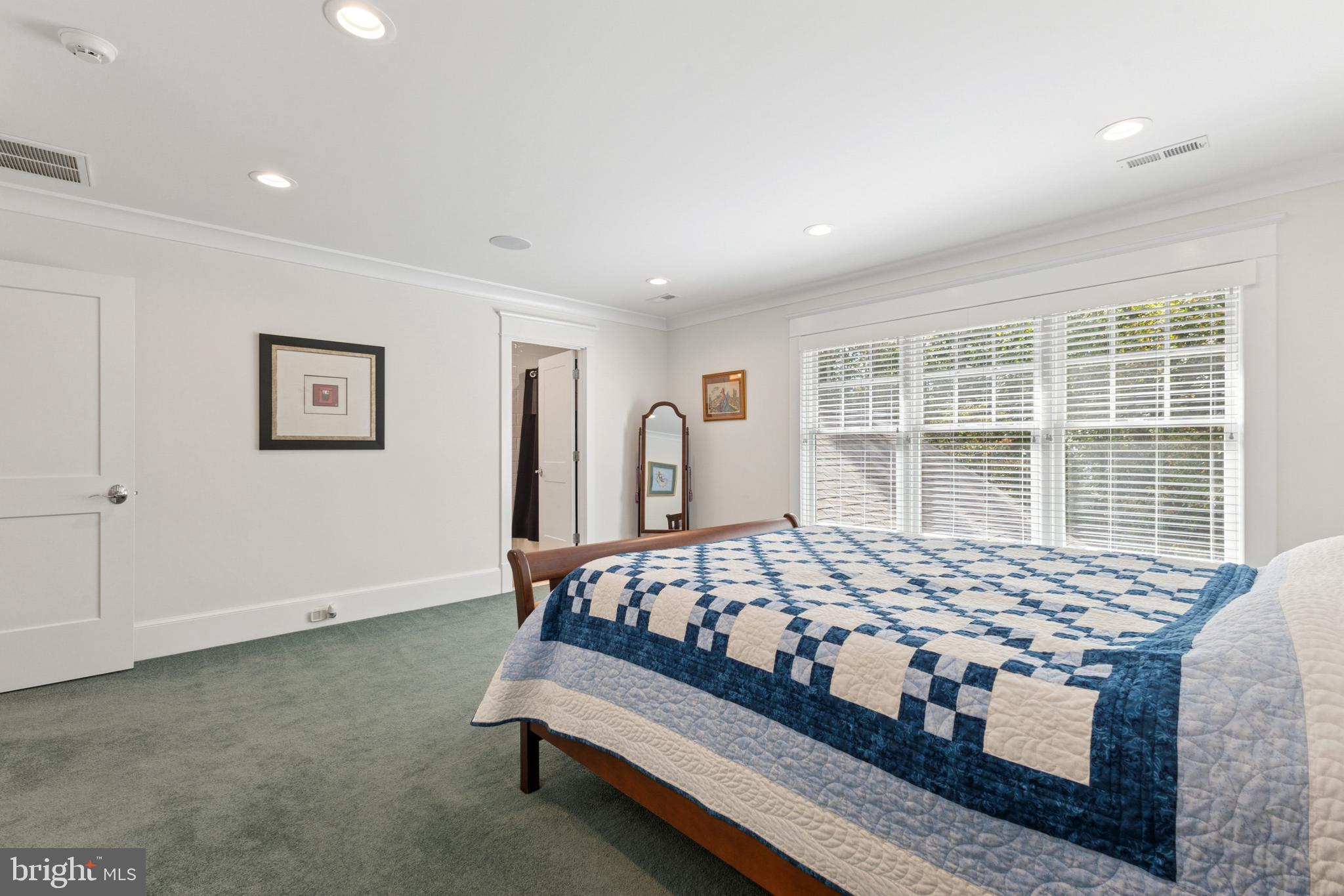 FAWN LAKE - Residential