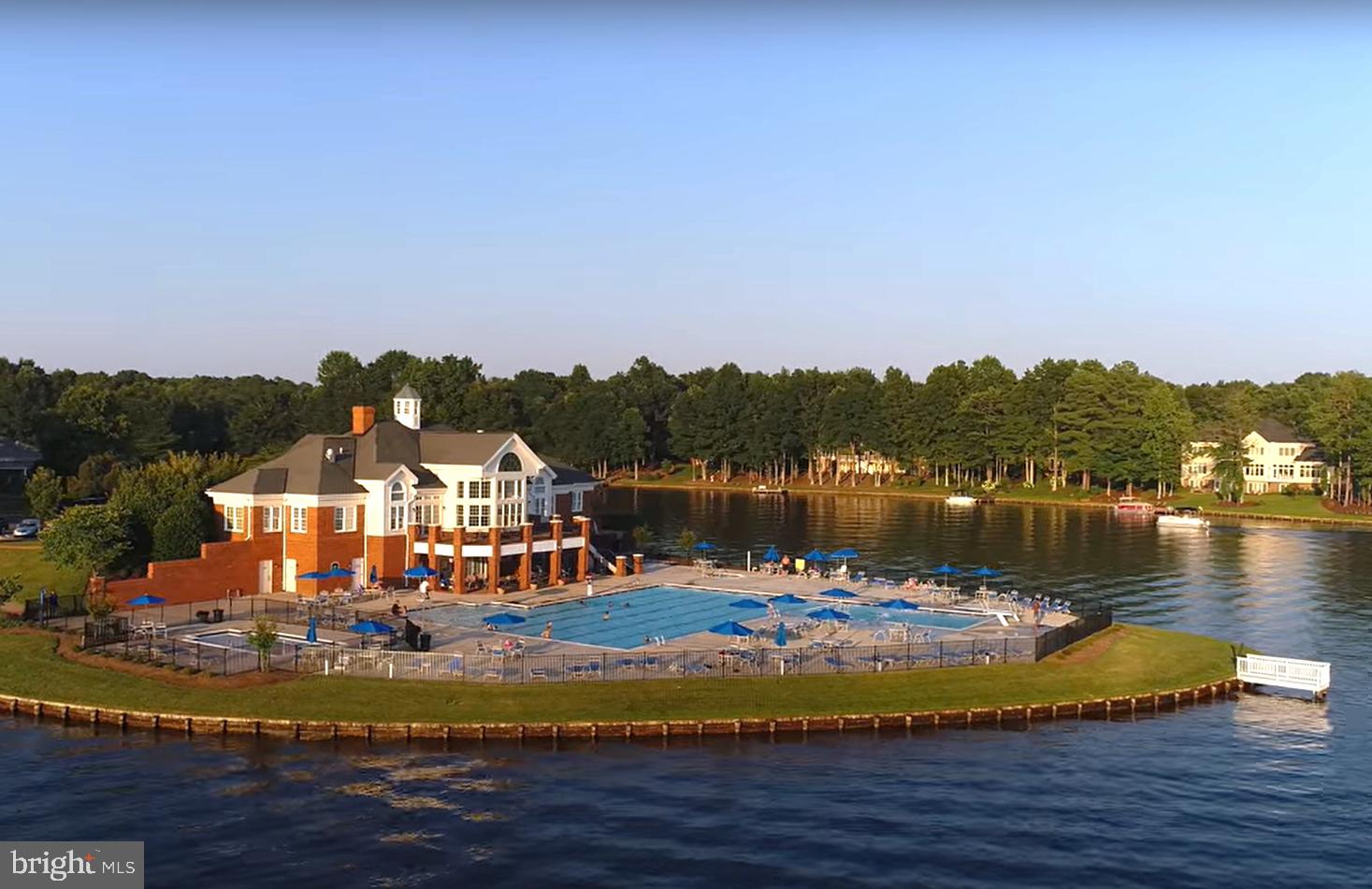 FAWN LAKE - Residential