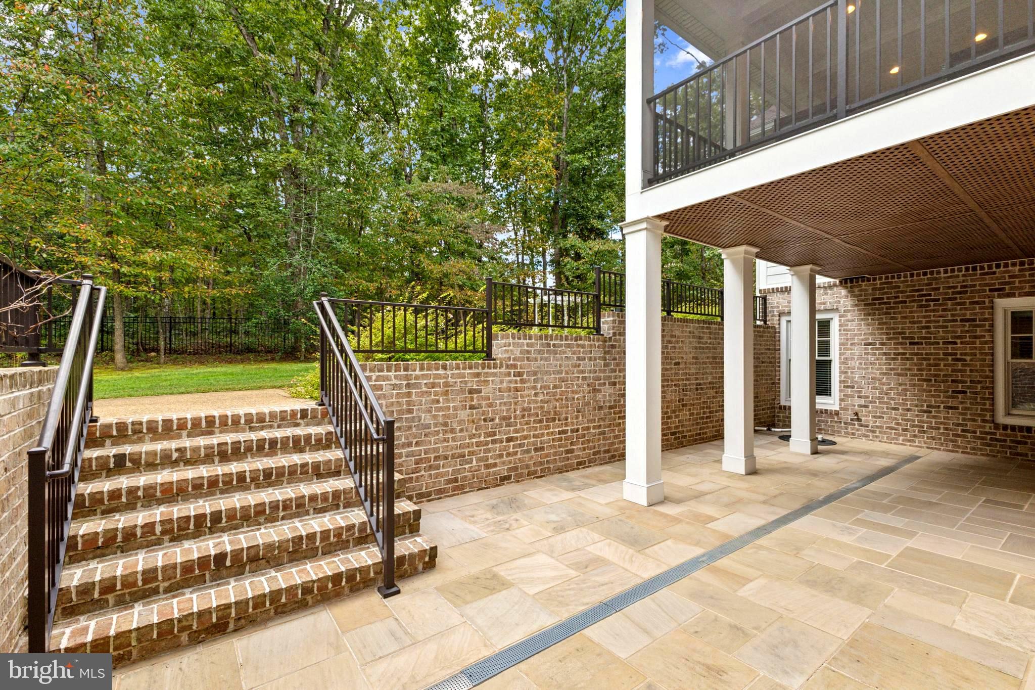 FAWN LAKE - Residential