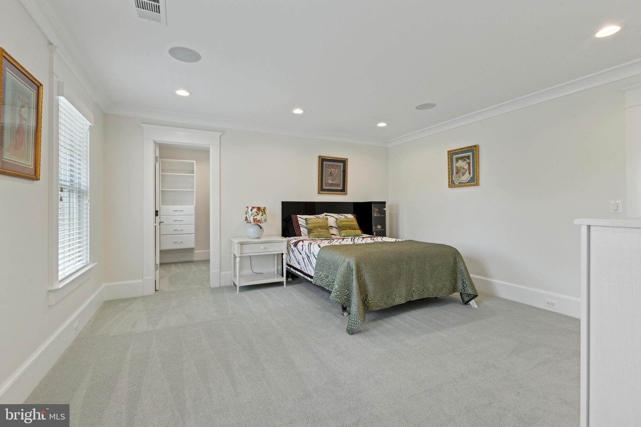 FAWN LAKE - Residential