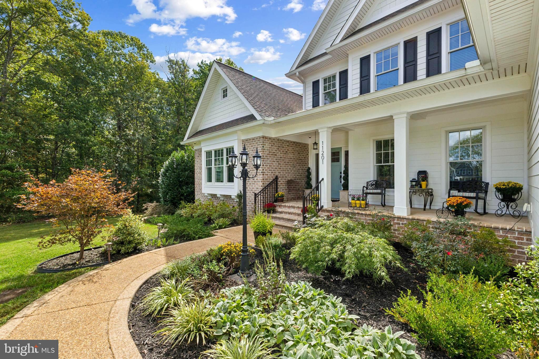 FAWN LAKE - Residential