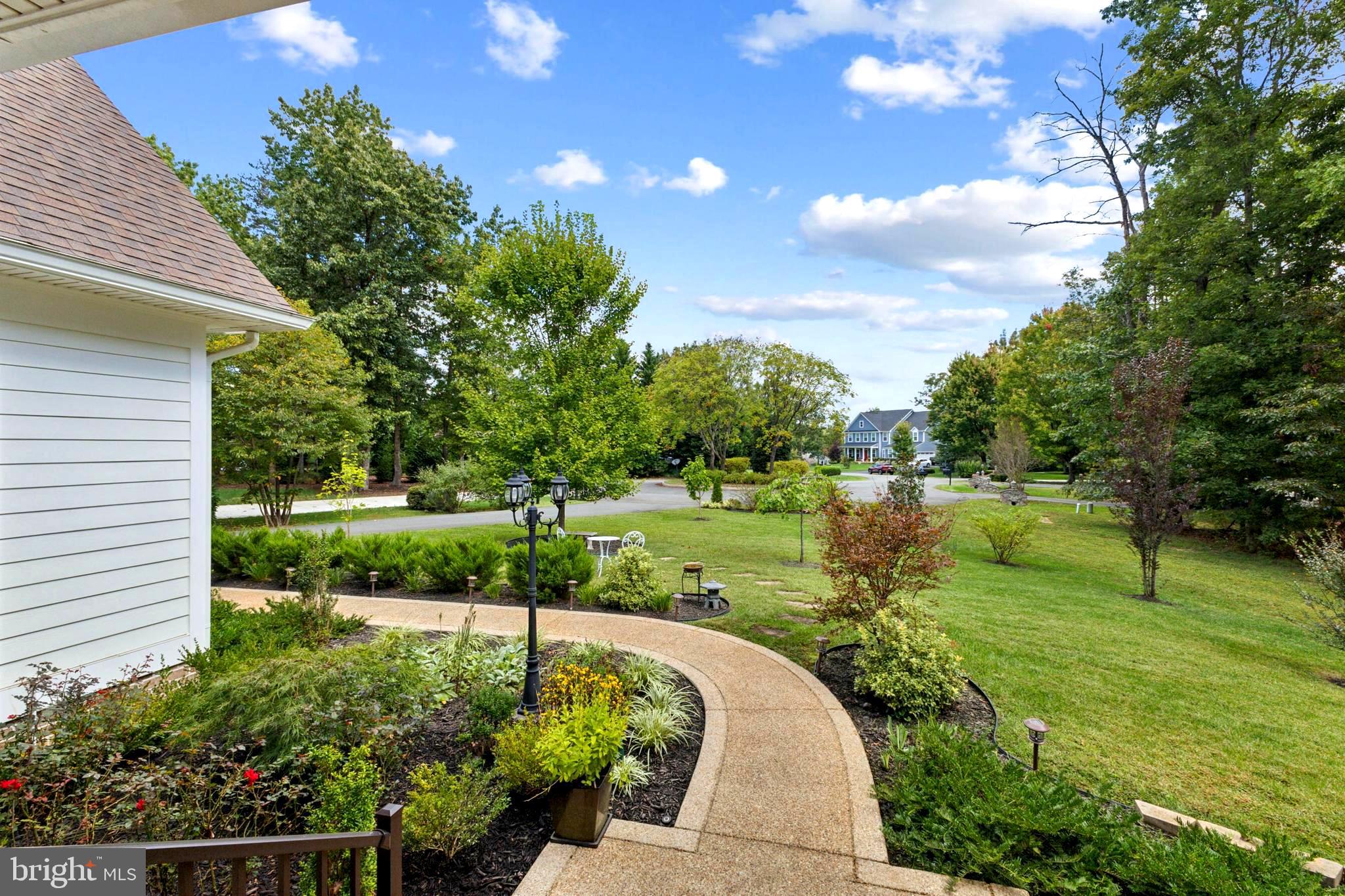 FAWN LAKE - Residential