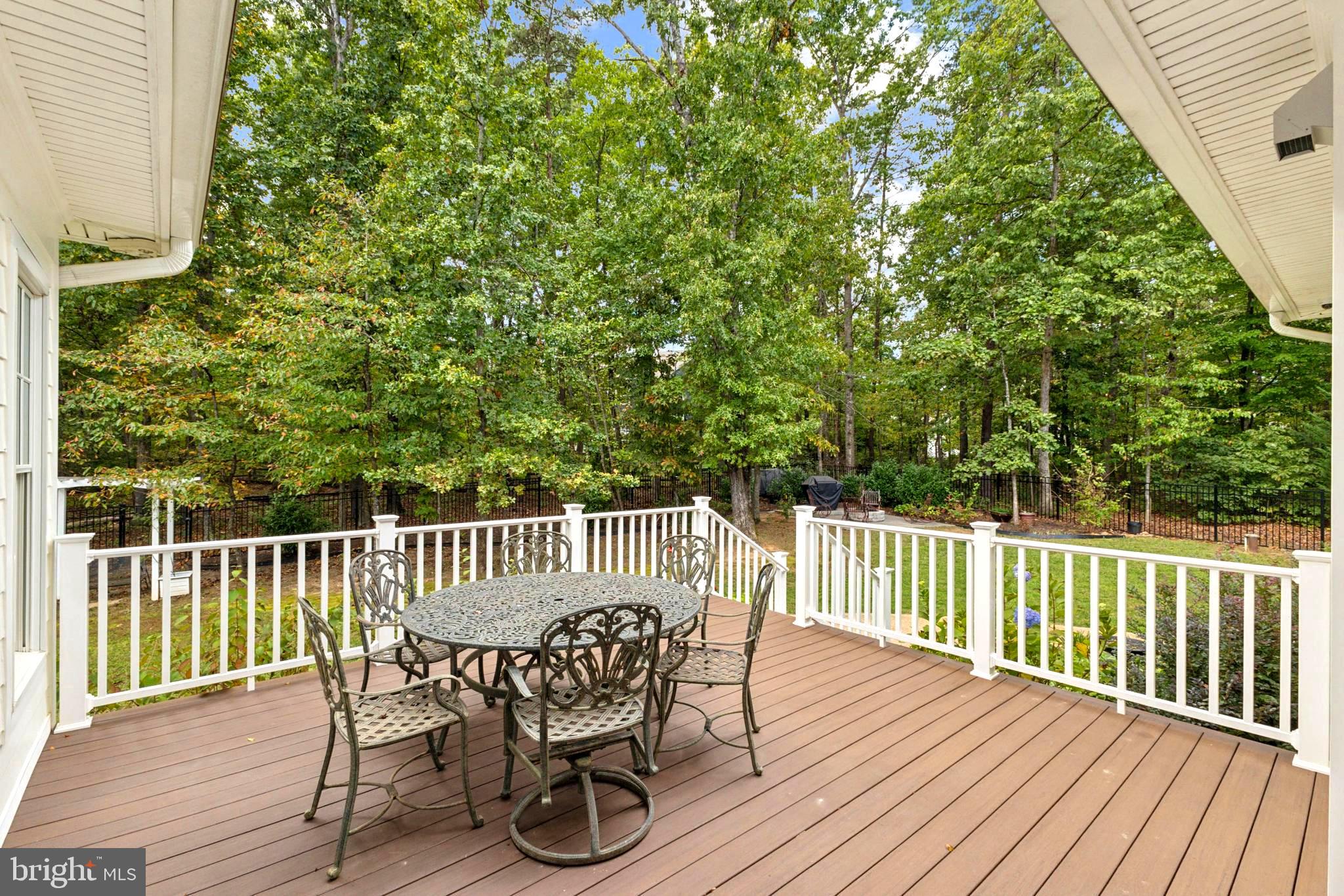 FAWN LAKE - Residential