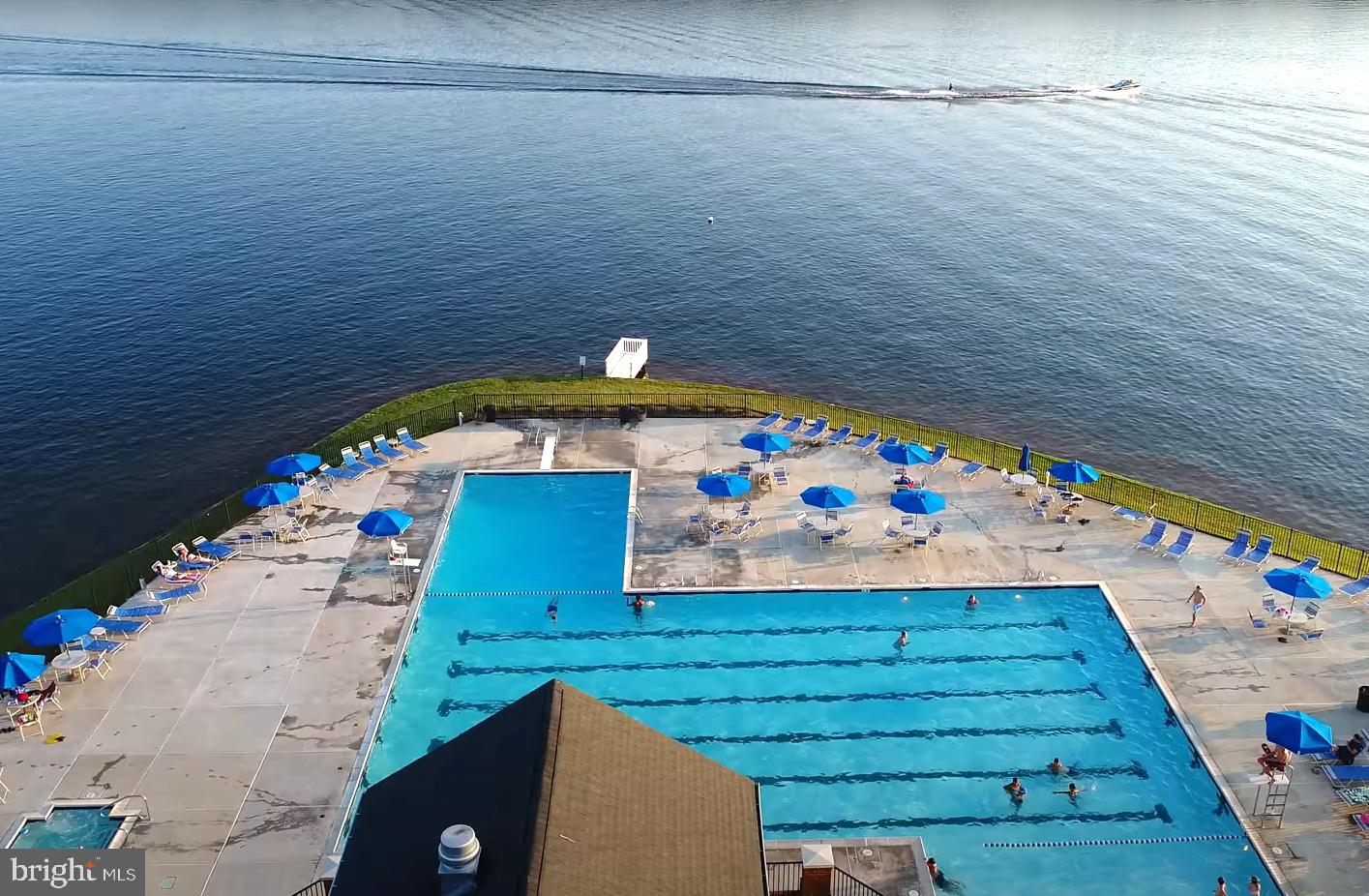 FAWN LAKE - Residential