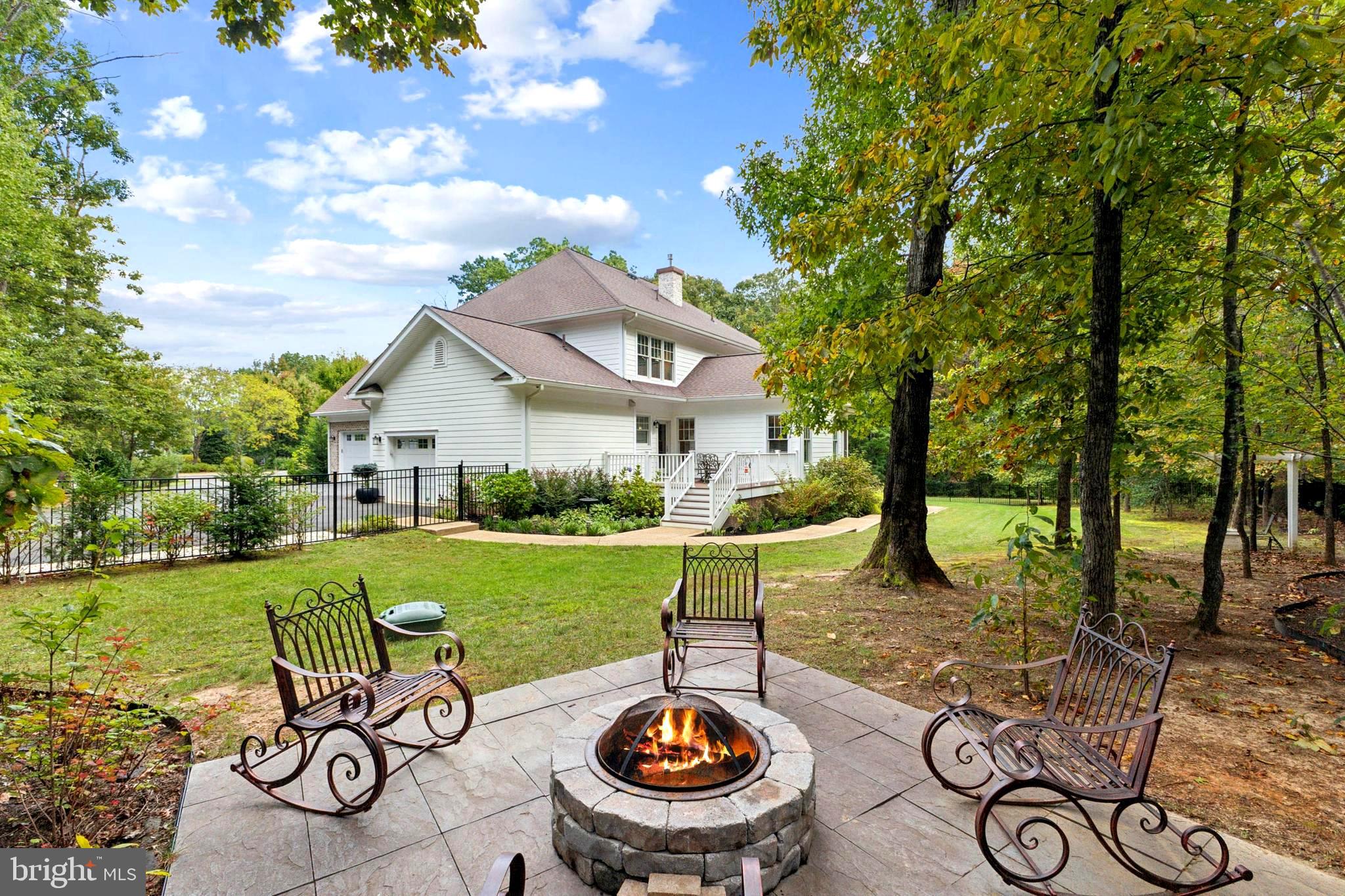 FAWN LAKE - Residential