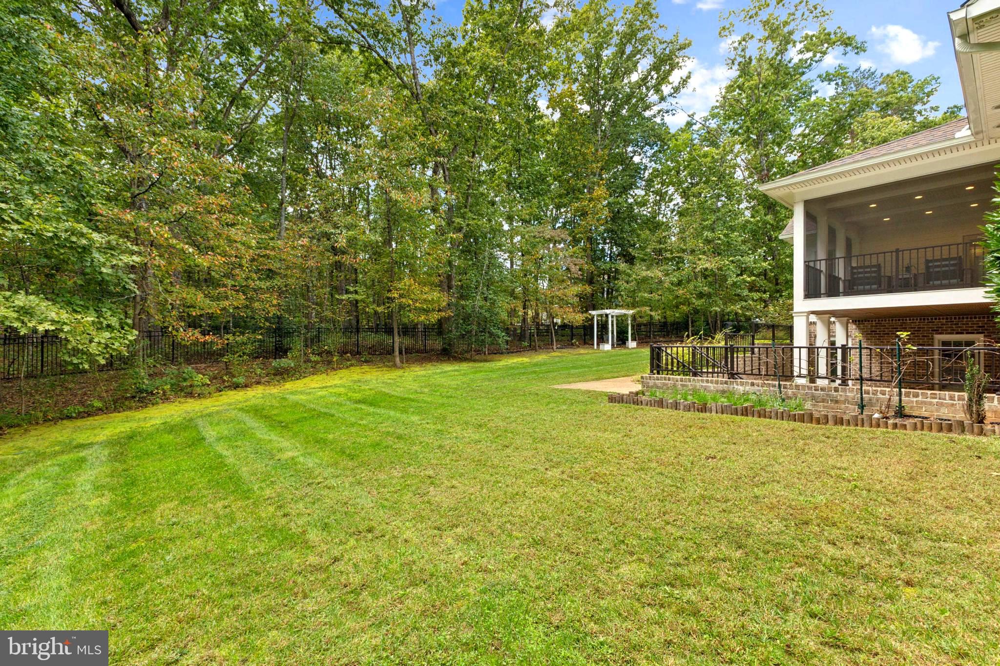 FAWN LAKE - Residential