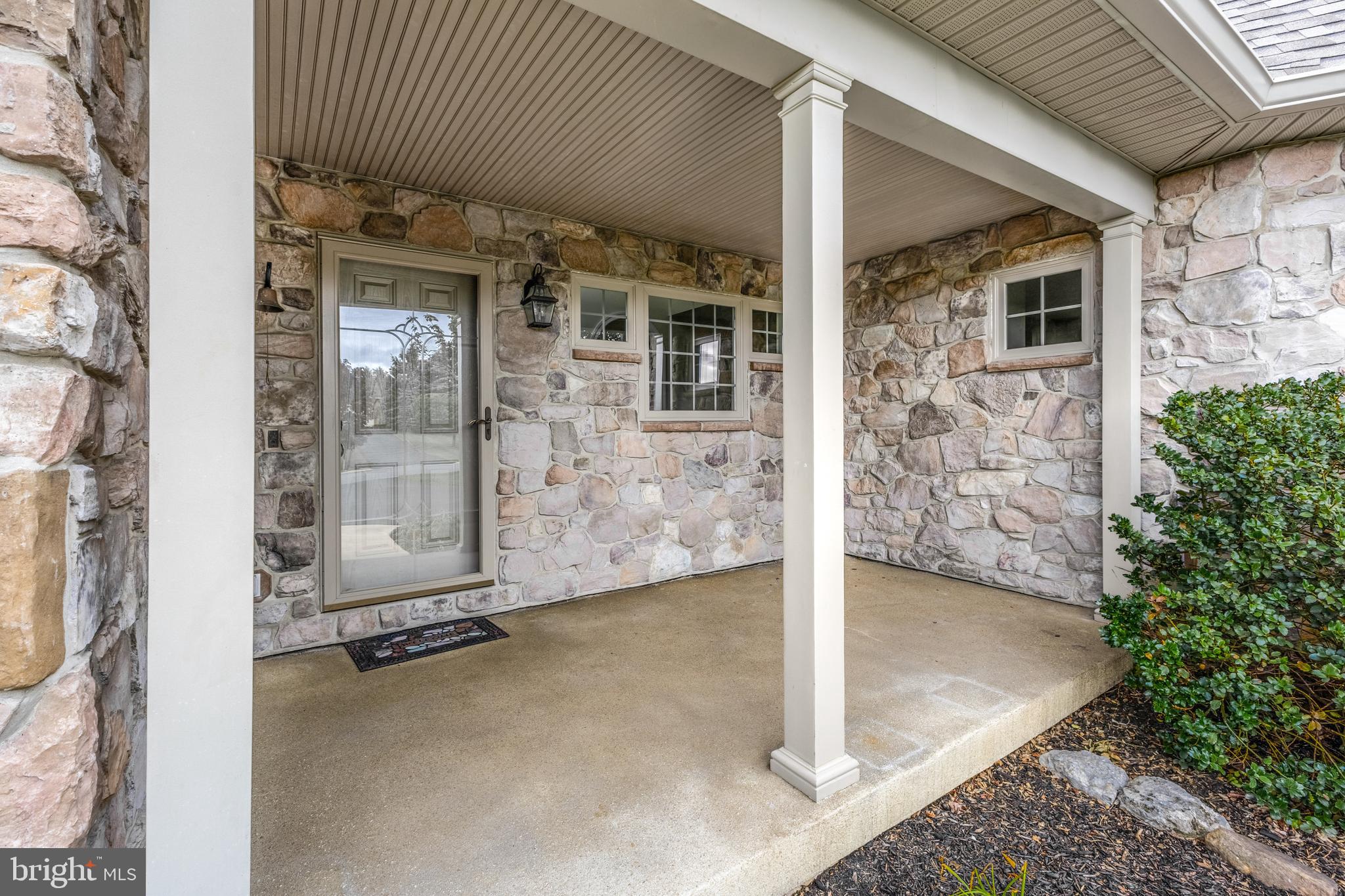 CENTRE HILLS - Residential