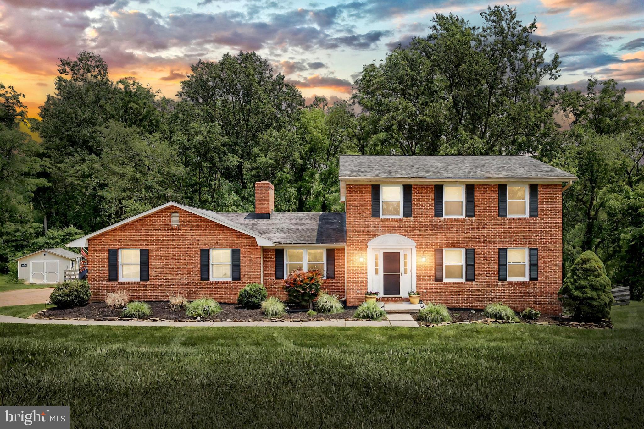 GREENFIELDS - Residential