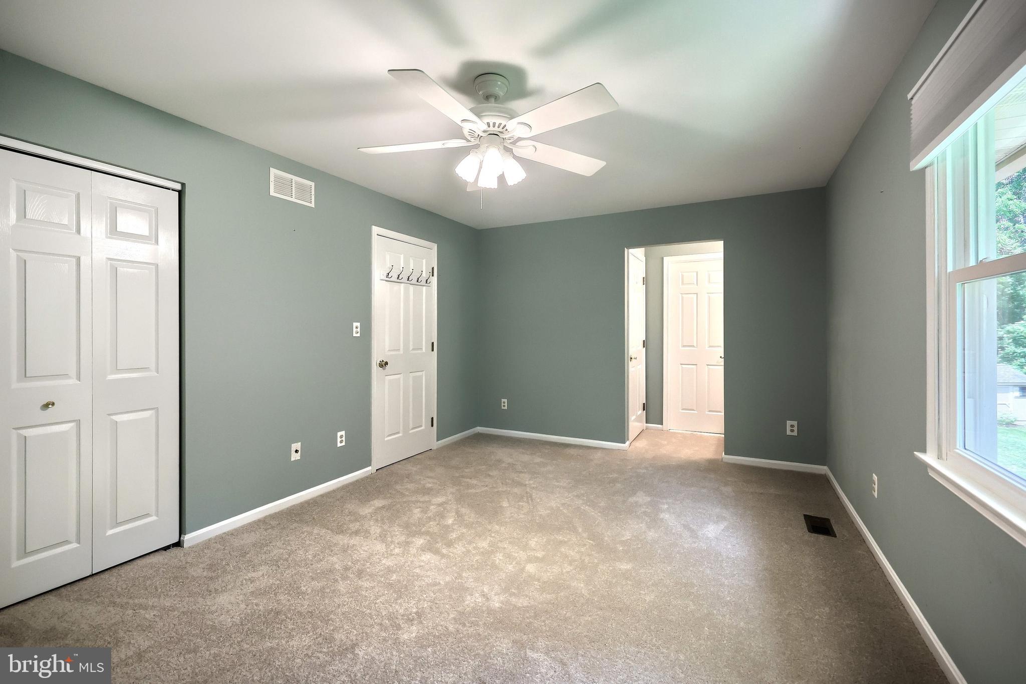 GREENFIELDS - Residential