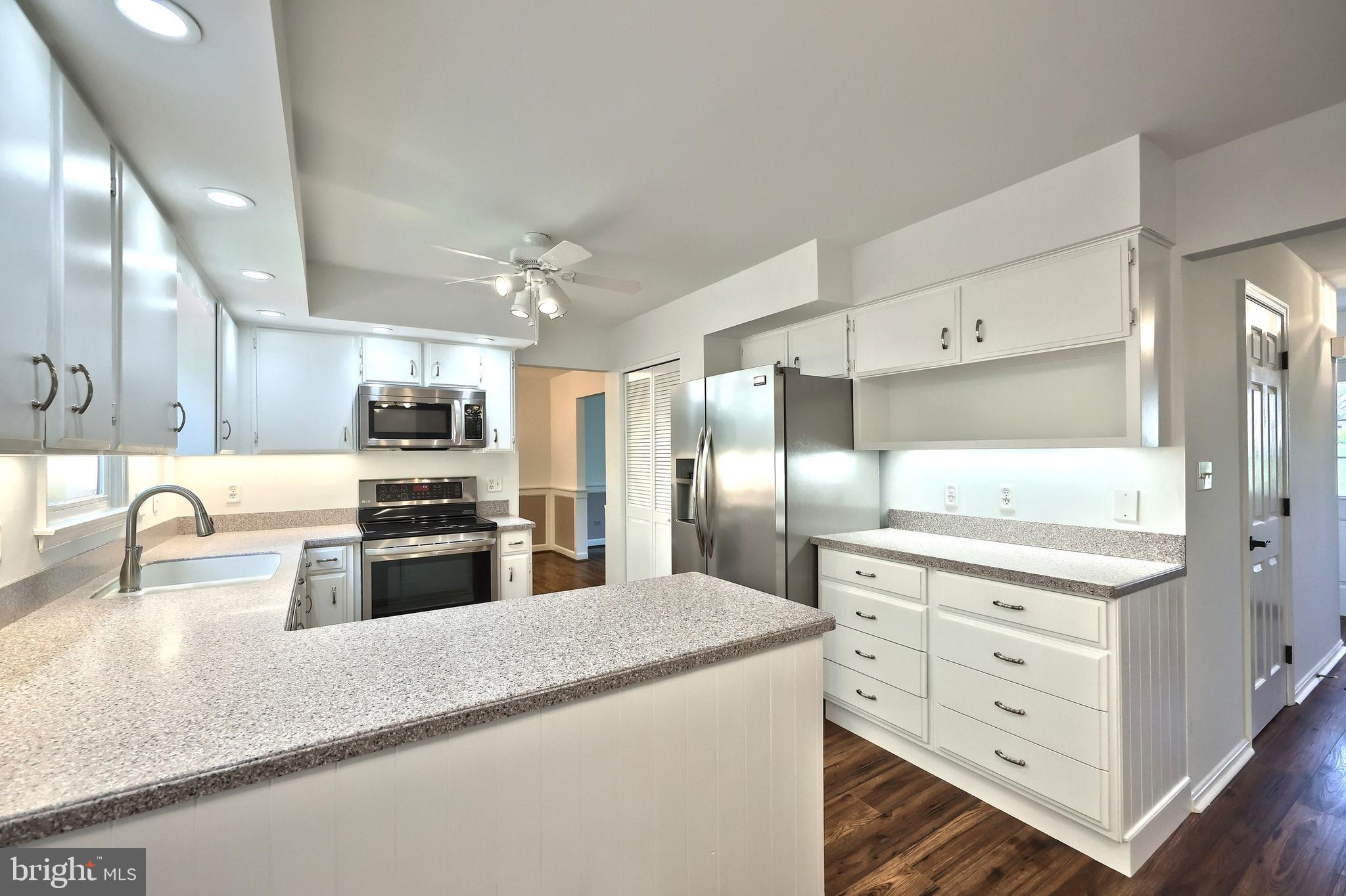 GREENFIELDS - Residential