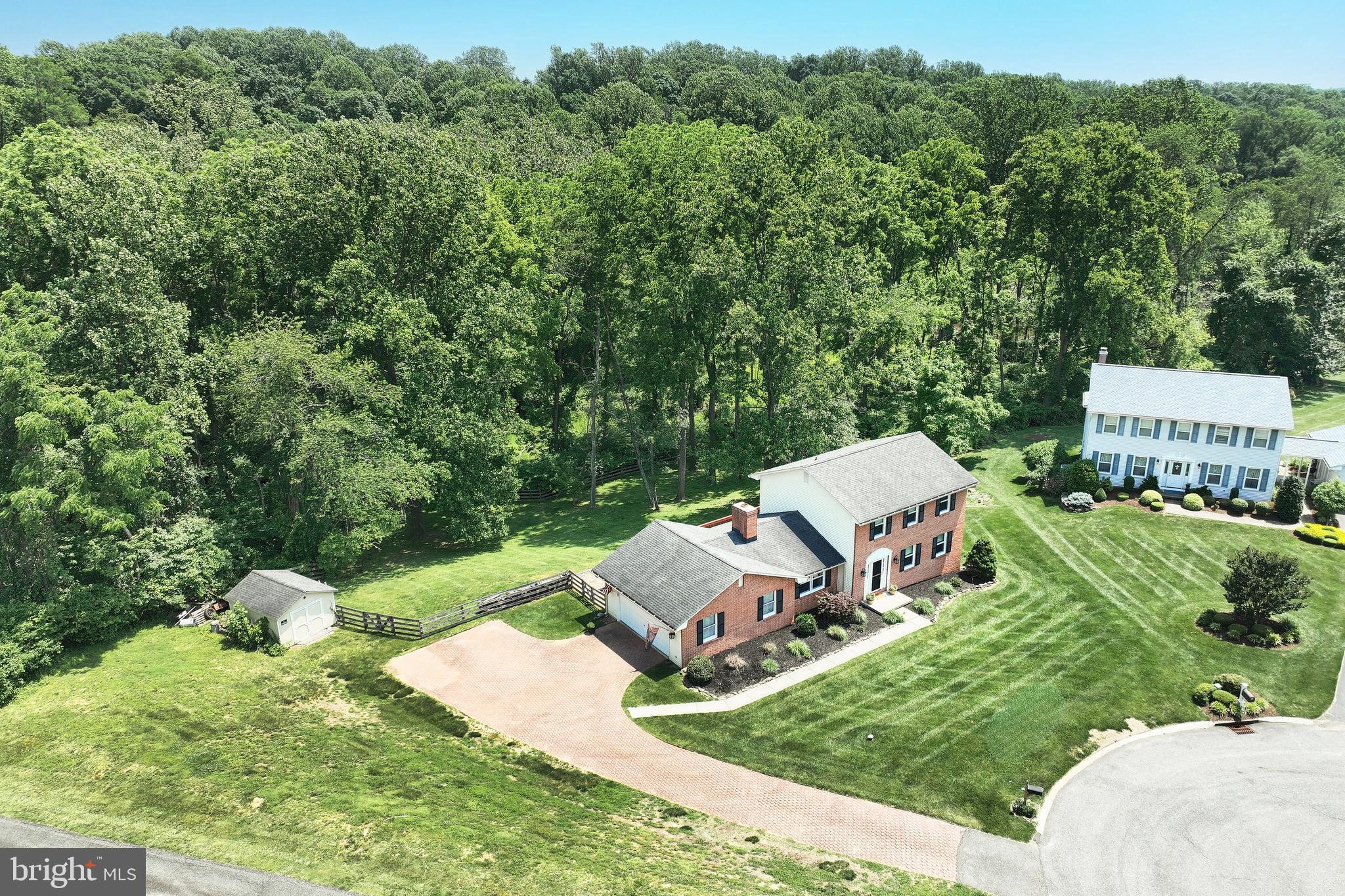 GREENFIELDS - Residential