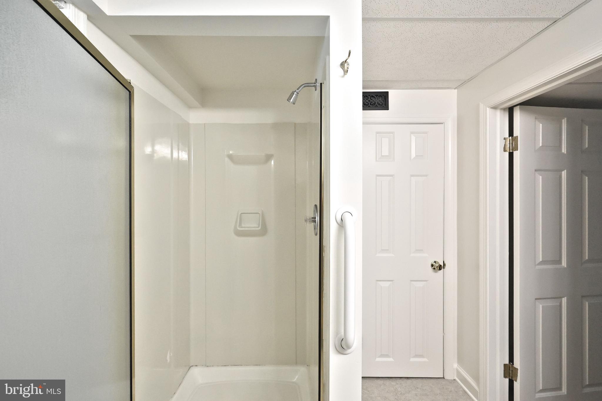 GREENFIELDS - Residential