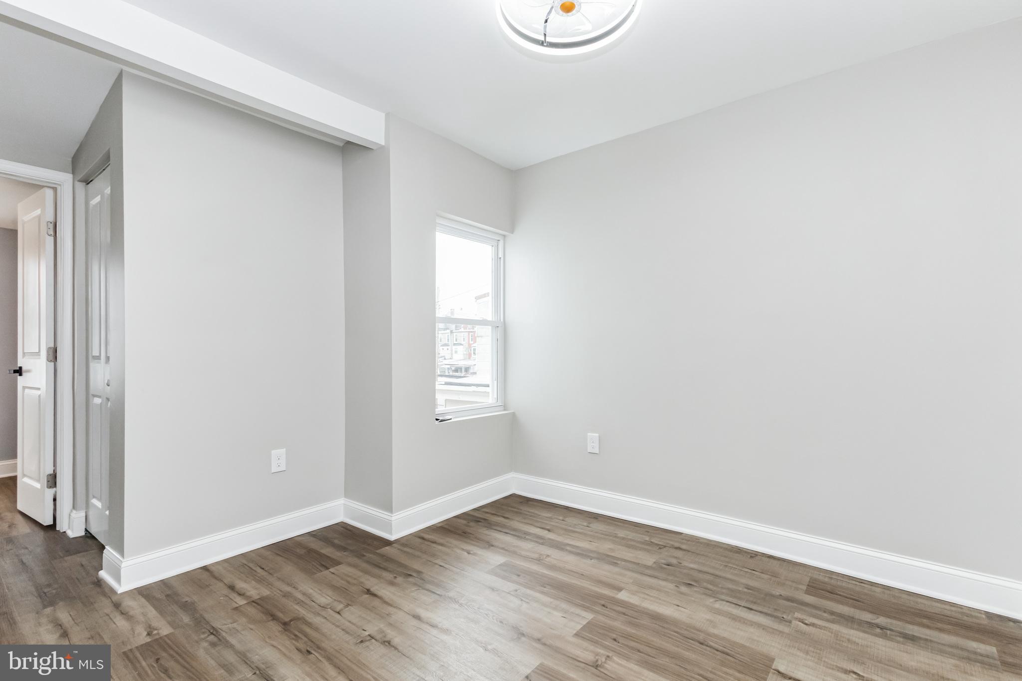 HAMPDEN HISTORIC DISTRICT - Residential