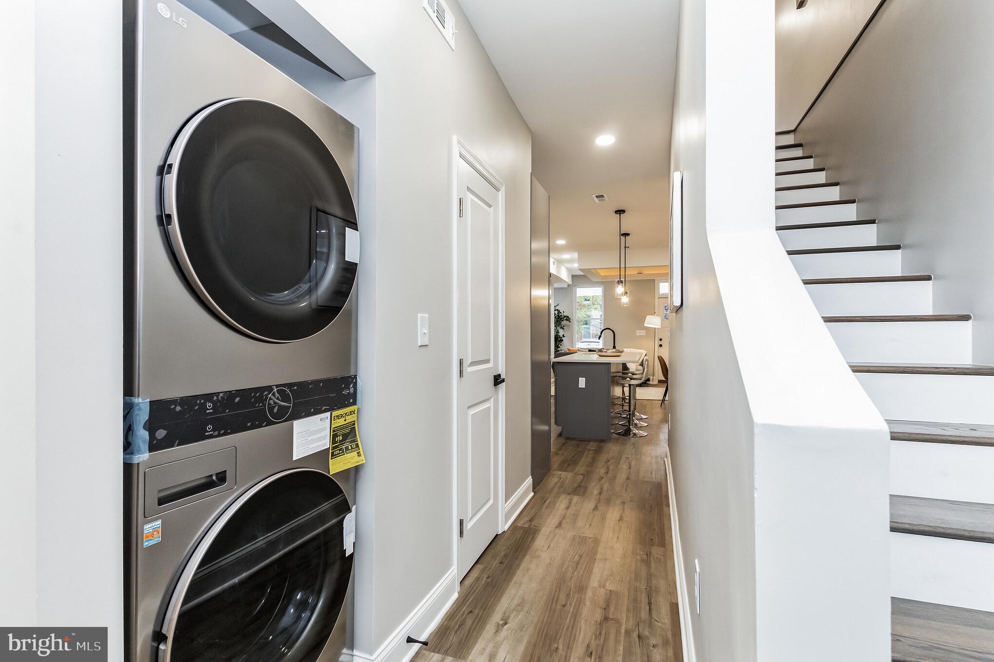 HAMPDEN HISTORIC DISTRICT - Residential