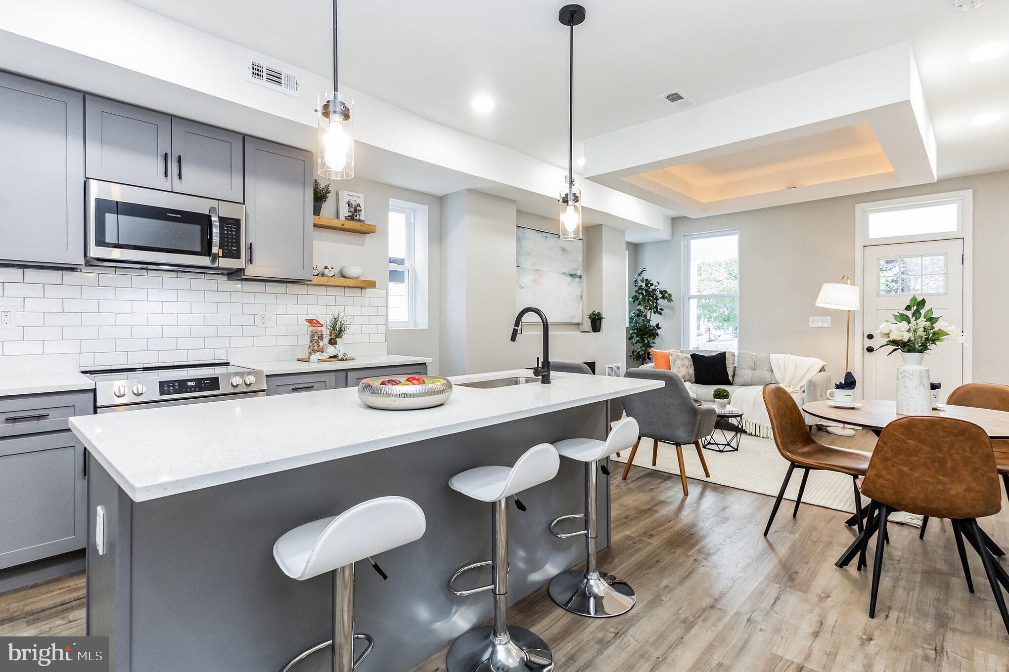 HAMPDEN HISTORIC DISTRICT - Residential