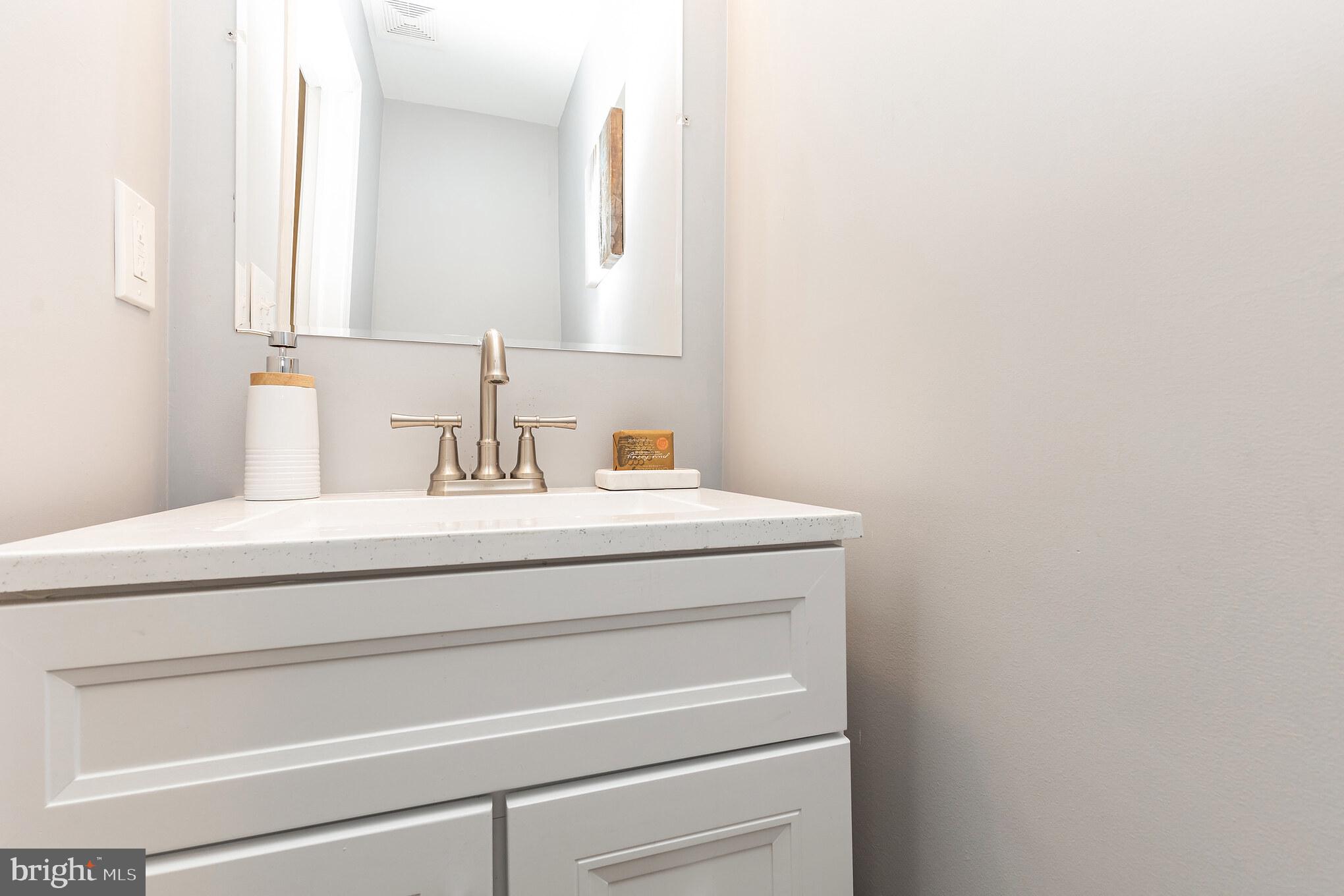 HAMPDEN HISTORIC DISTRICT - Residential