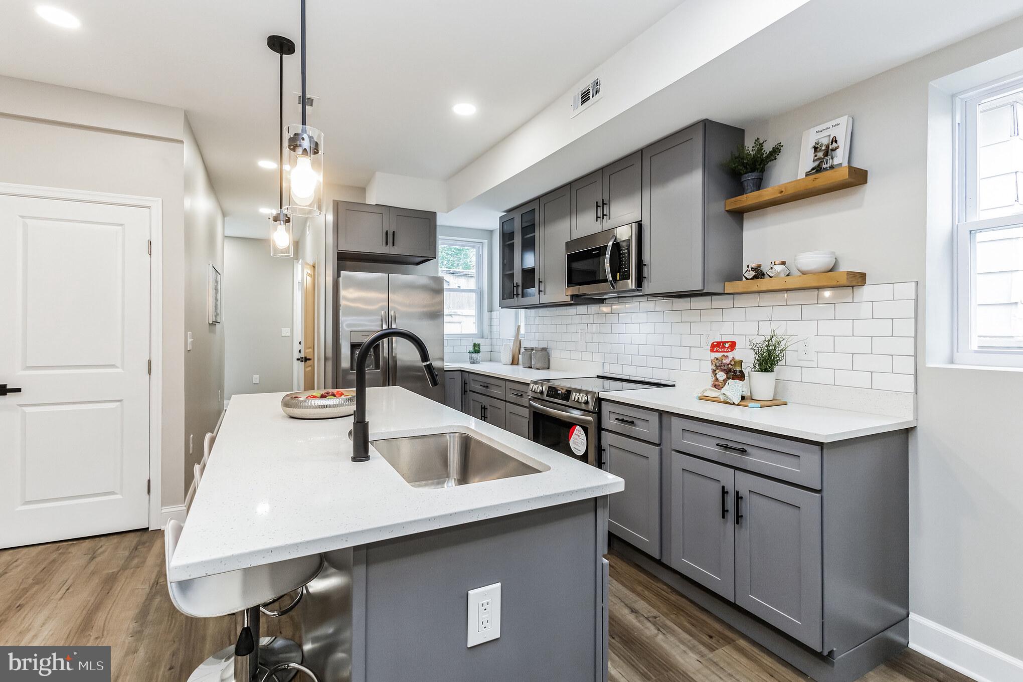 HAMPDEN HISTORIC DISTRICT - Residential