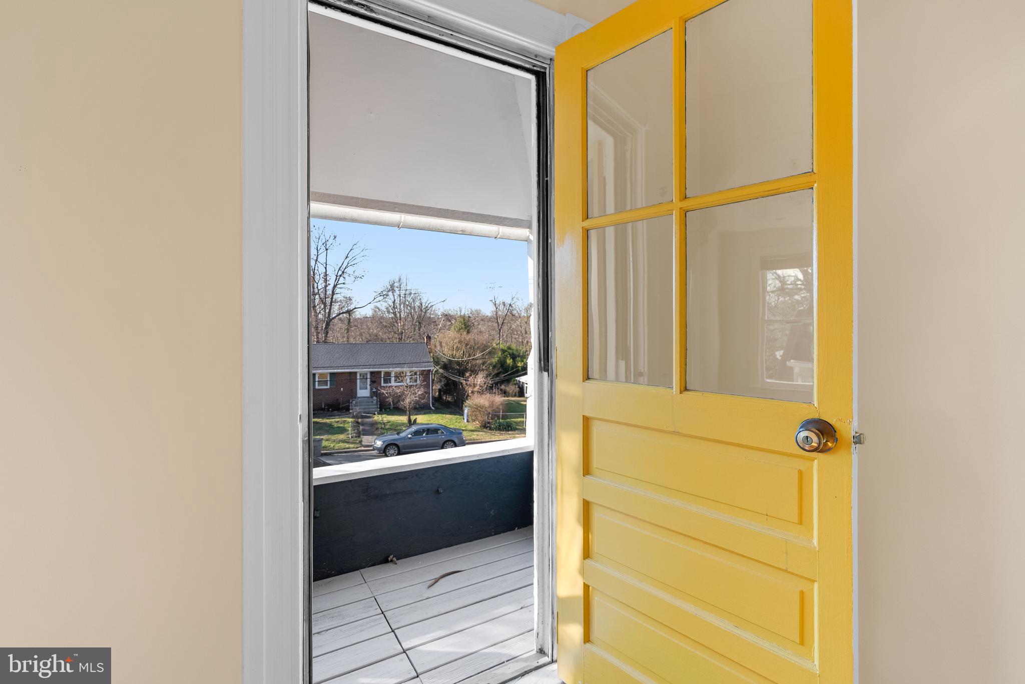 CHARLTON HEIGHTS - Residential