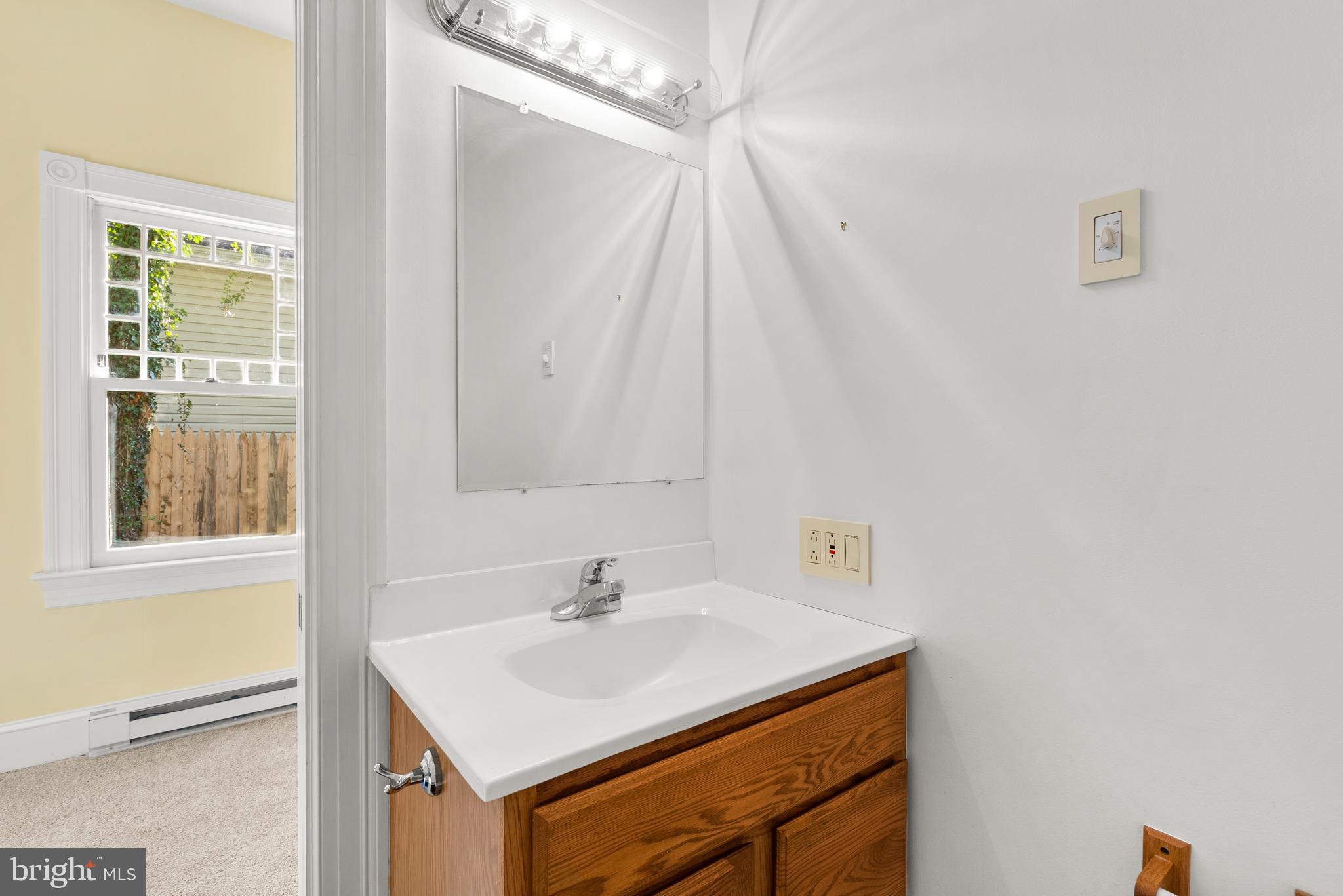 CHARLTON HEIGHTS - Residential