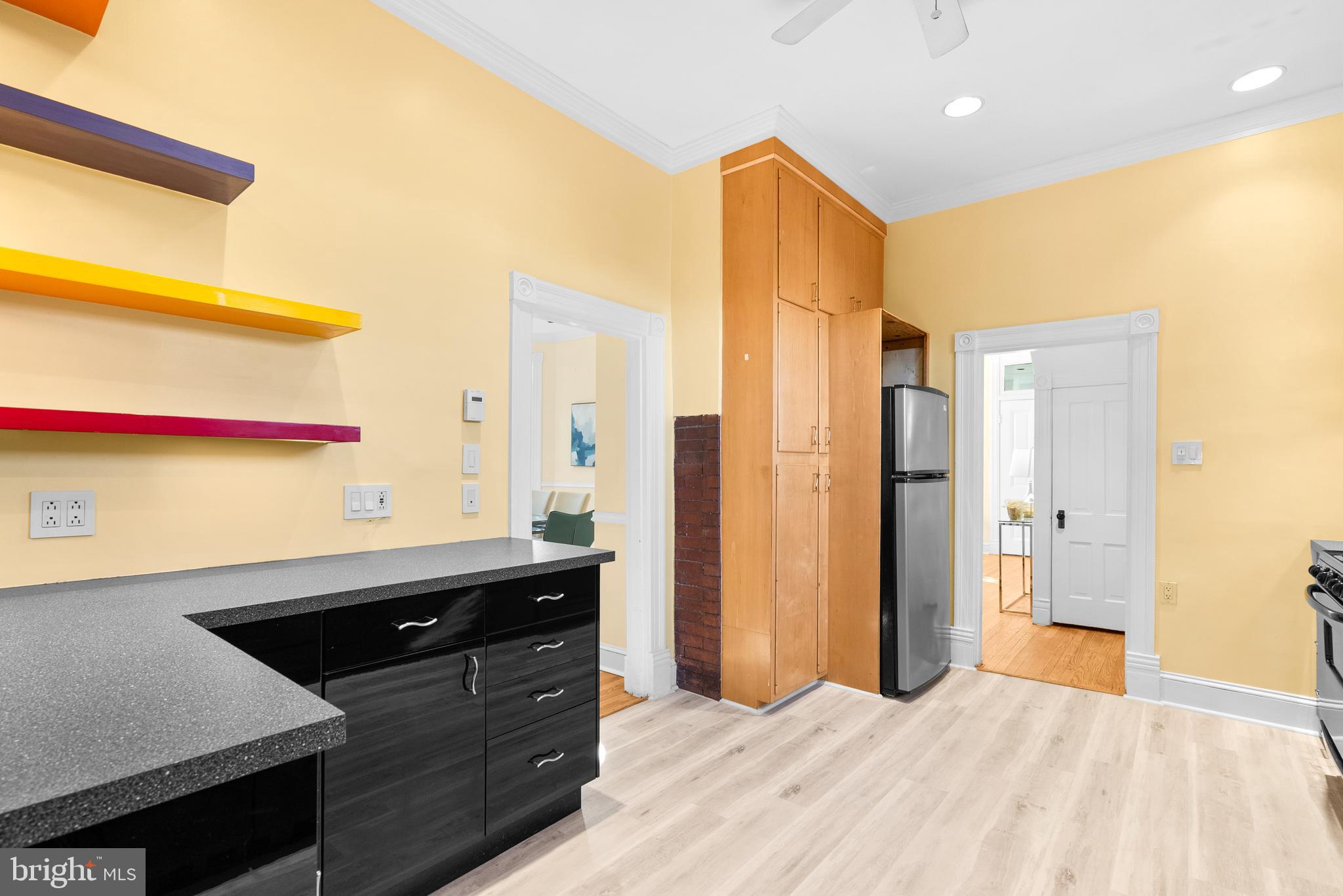 CHARLTON HEIGHTS - Residential