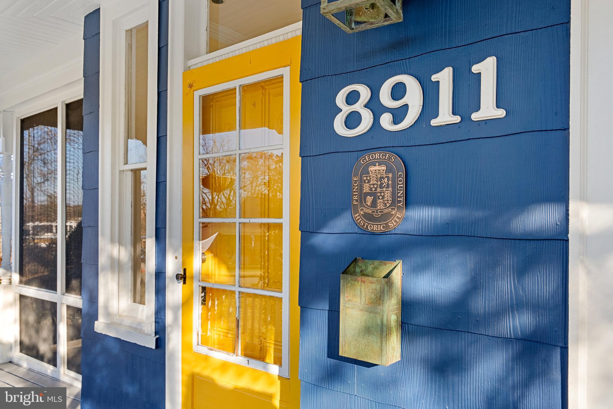 CHARLTON HEIGHTS - Residential