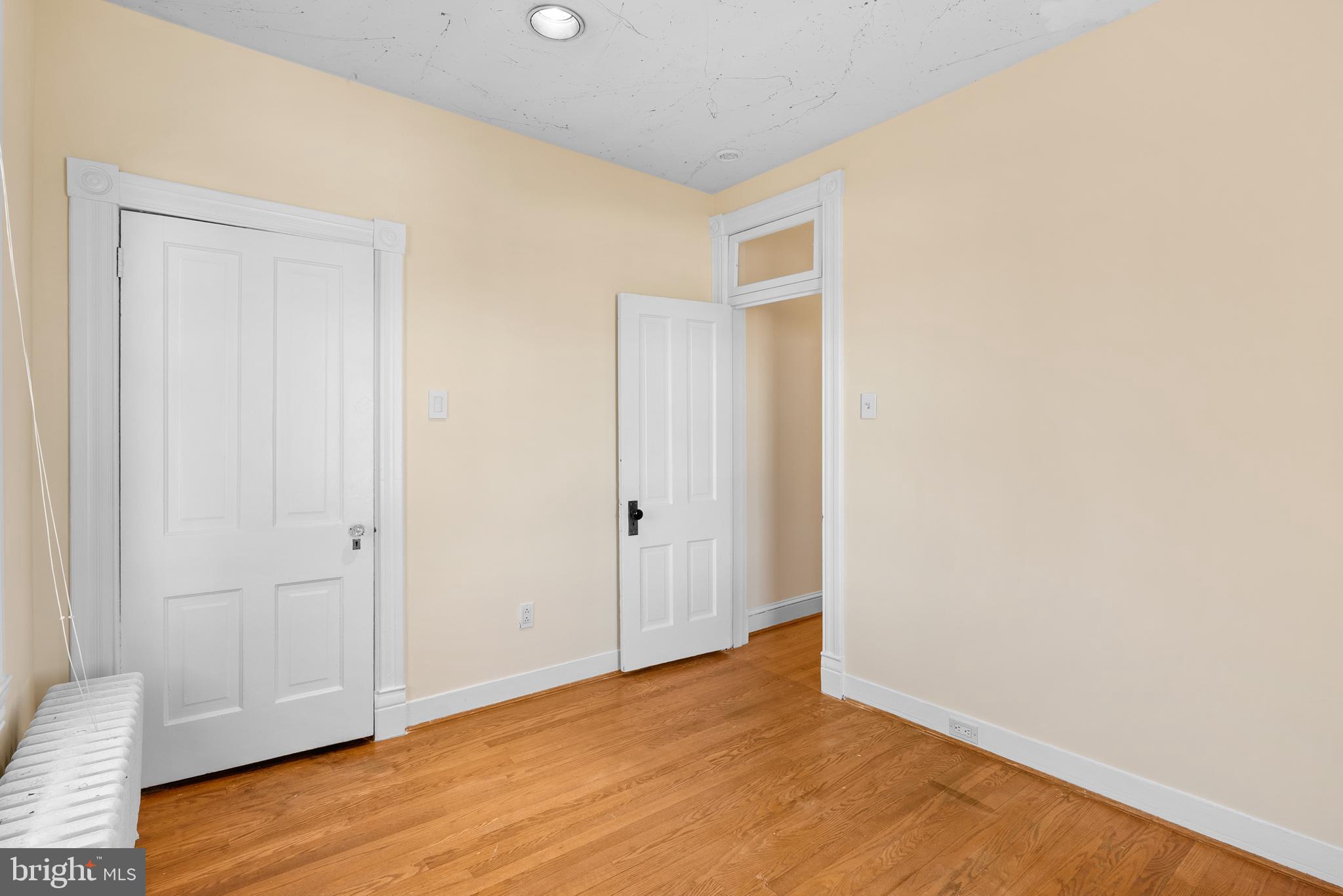 CHARLTON HEIGHTS - Residential