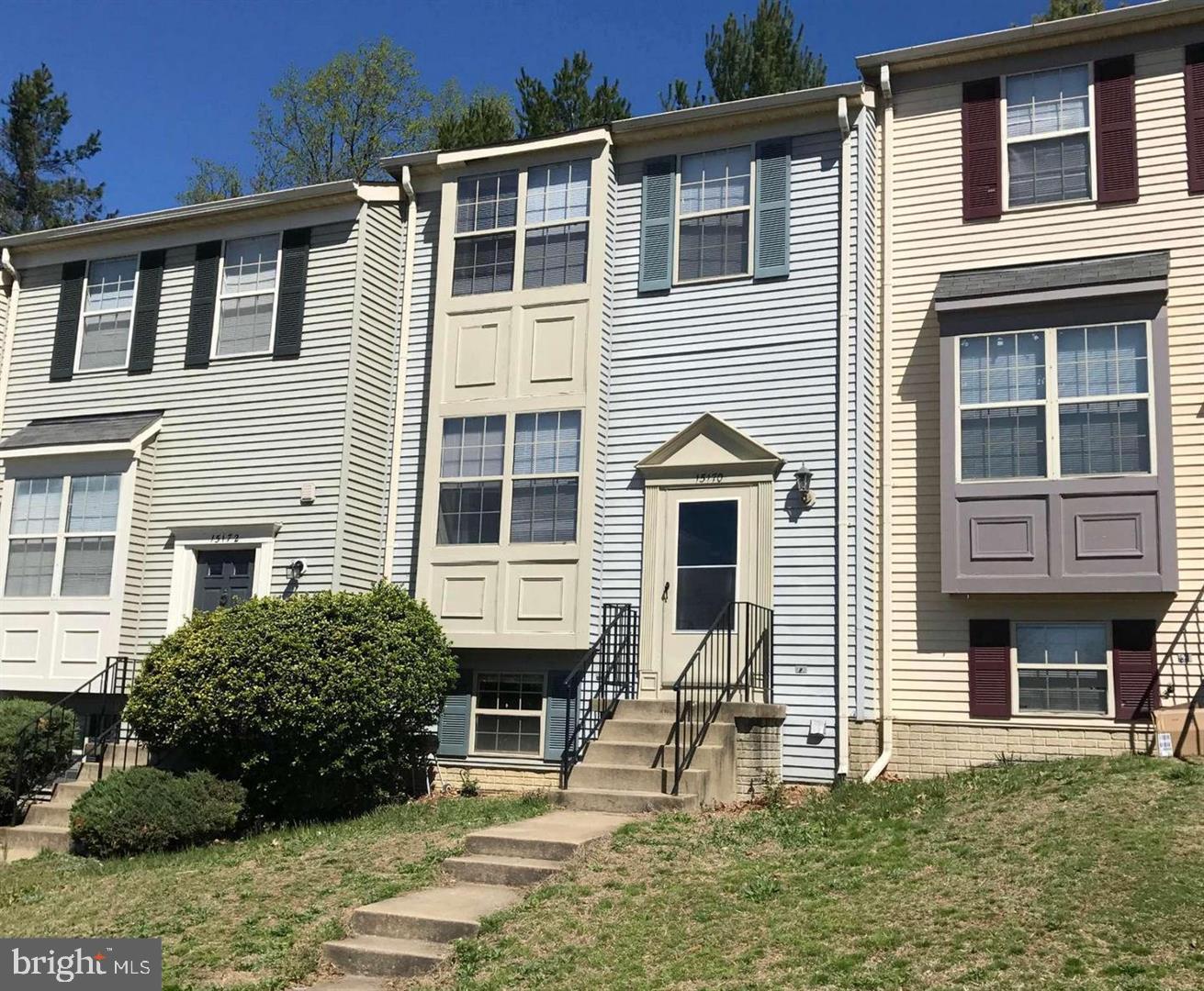 The moving date will be September 1st, 2025. Very nice townhouse with three levels and a fully finished basement with 4 bedrooms and 3.5 baths. The 4th bedroom can be used as a den—a fully finished walkout basement with a full bath. The whole house will be professionally cleaned. Please apply online.