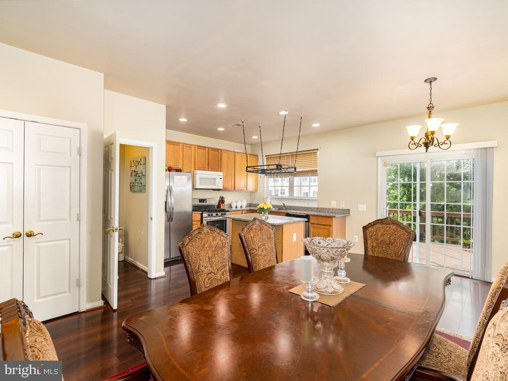 WOODBRIDGE - Residential