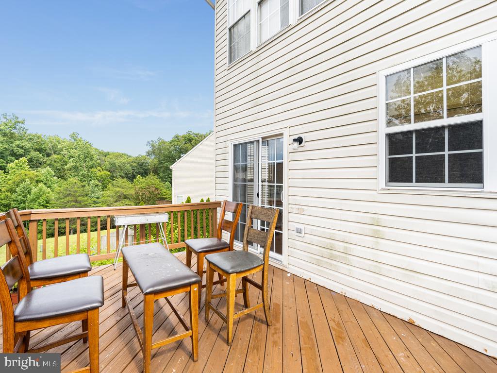 WOODBRIDGE - Residential