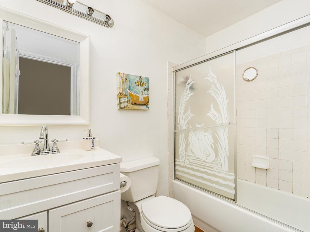 WOODBRIDGE - Residential